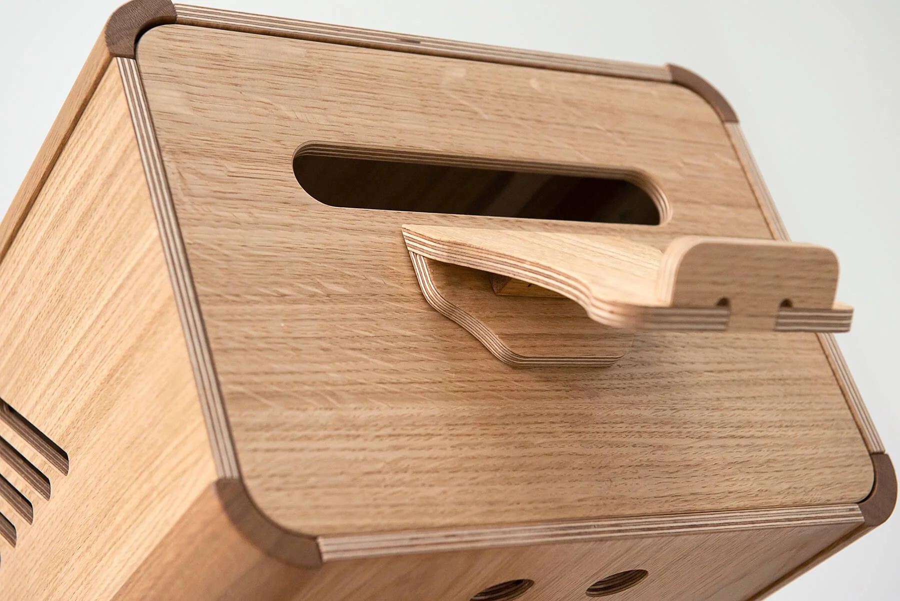 Wedding photobooth wooden printer details 