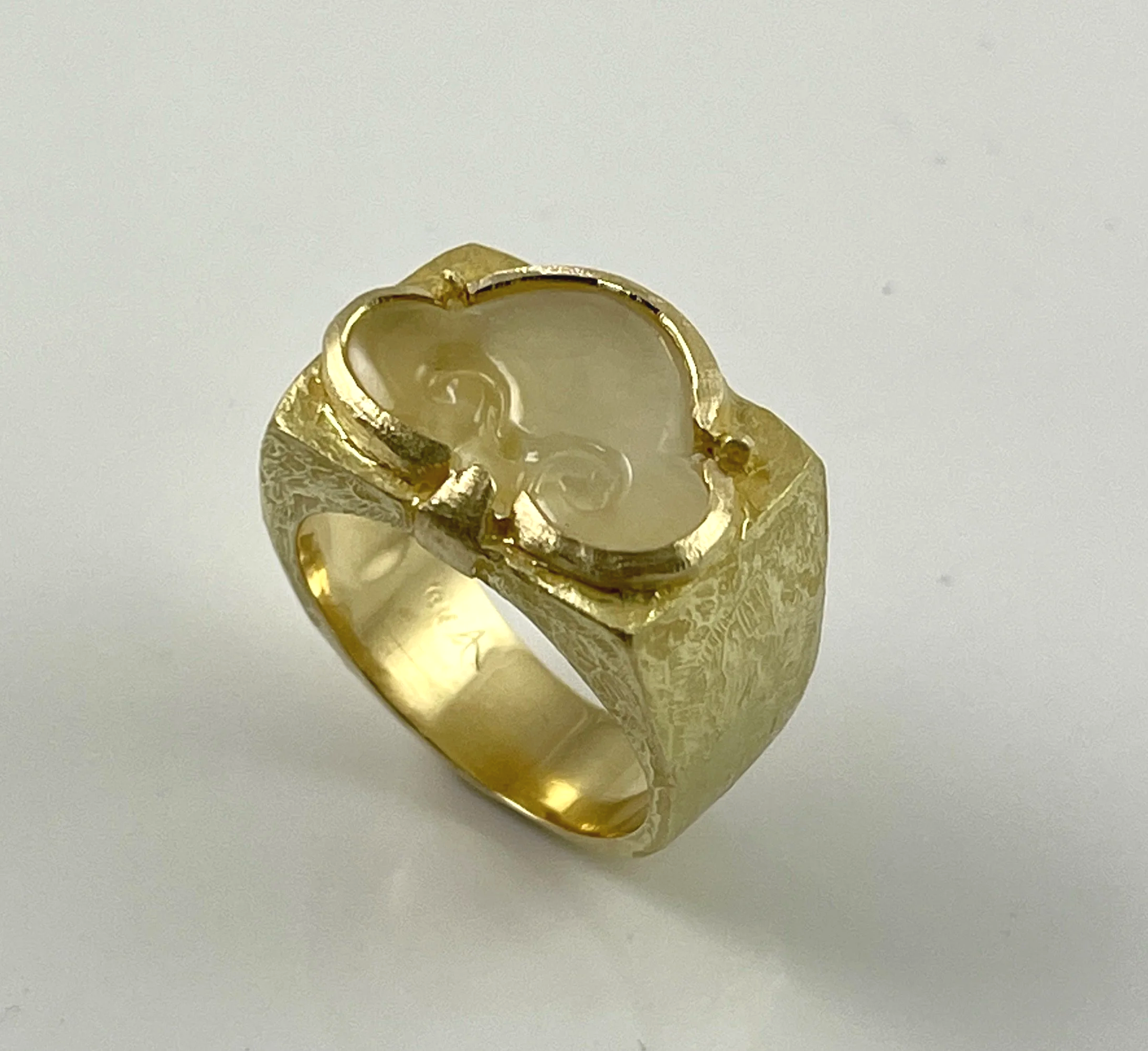 For Donna. 18K ring made to hold her white jade sacred mushroom.