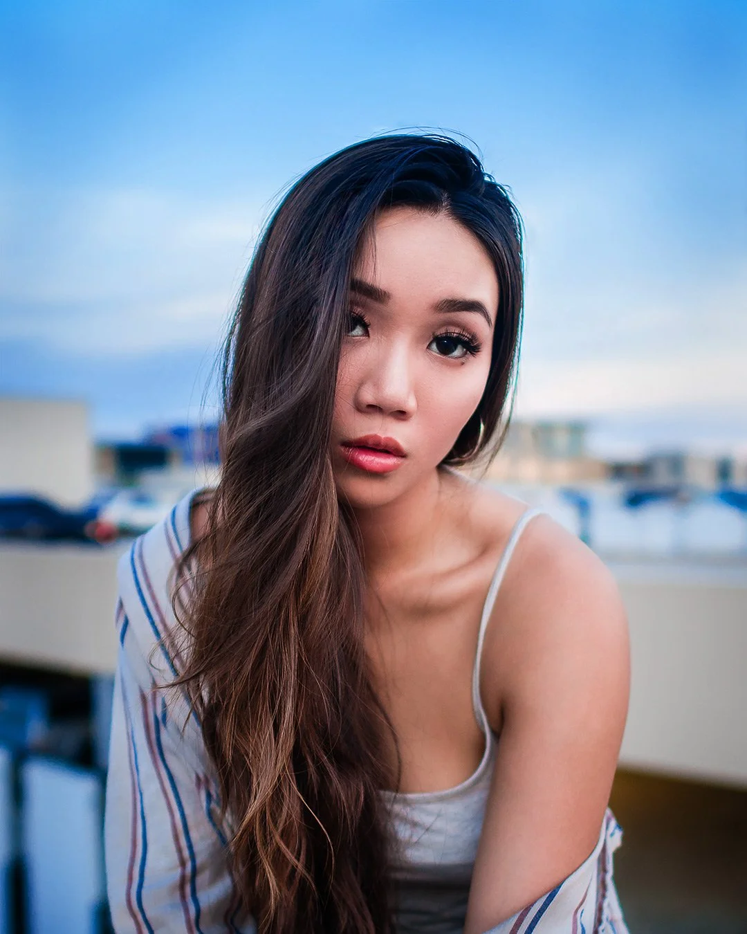 white1.jpg