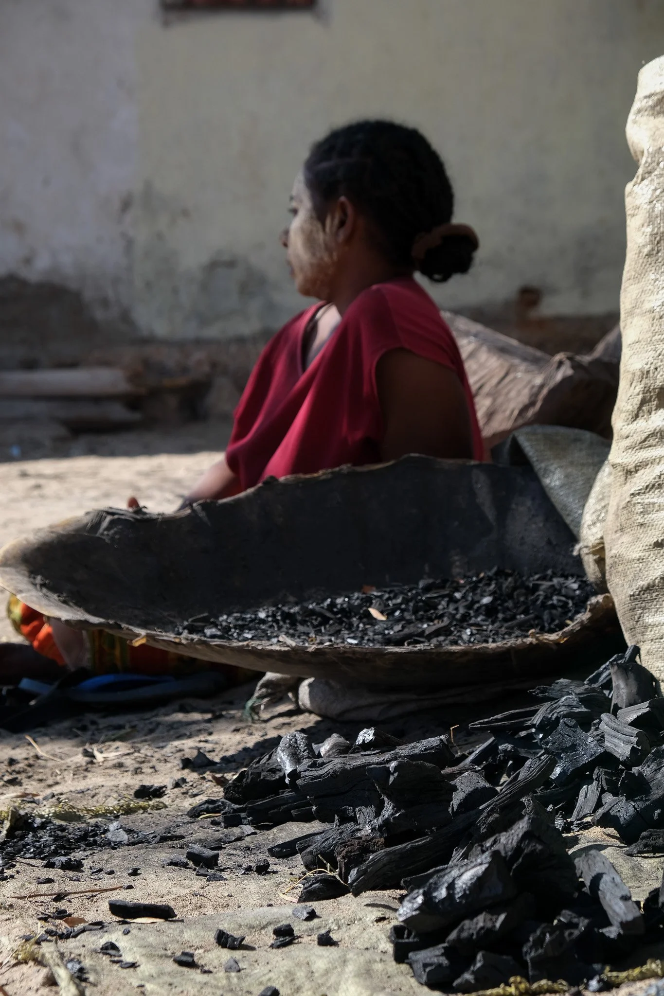 Sea turtle hunting is known to be illegal in Madagascar, but sustenance takes priority over the law. 