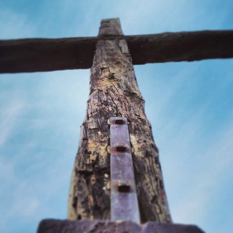 San-Buenaventura-Mission-cross-©DG-768x768.jpg