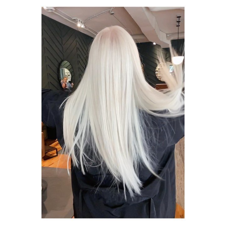 &ldquo;Let&rsquo;s be real, this hair is the most desired and least likely to be achieved hair you&rsquo;ll ever see. Platinum like this needs as much skill and care from the client as it does from me as a stylist. @mkgb32 gets her hair done every si