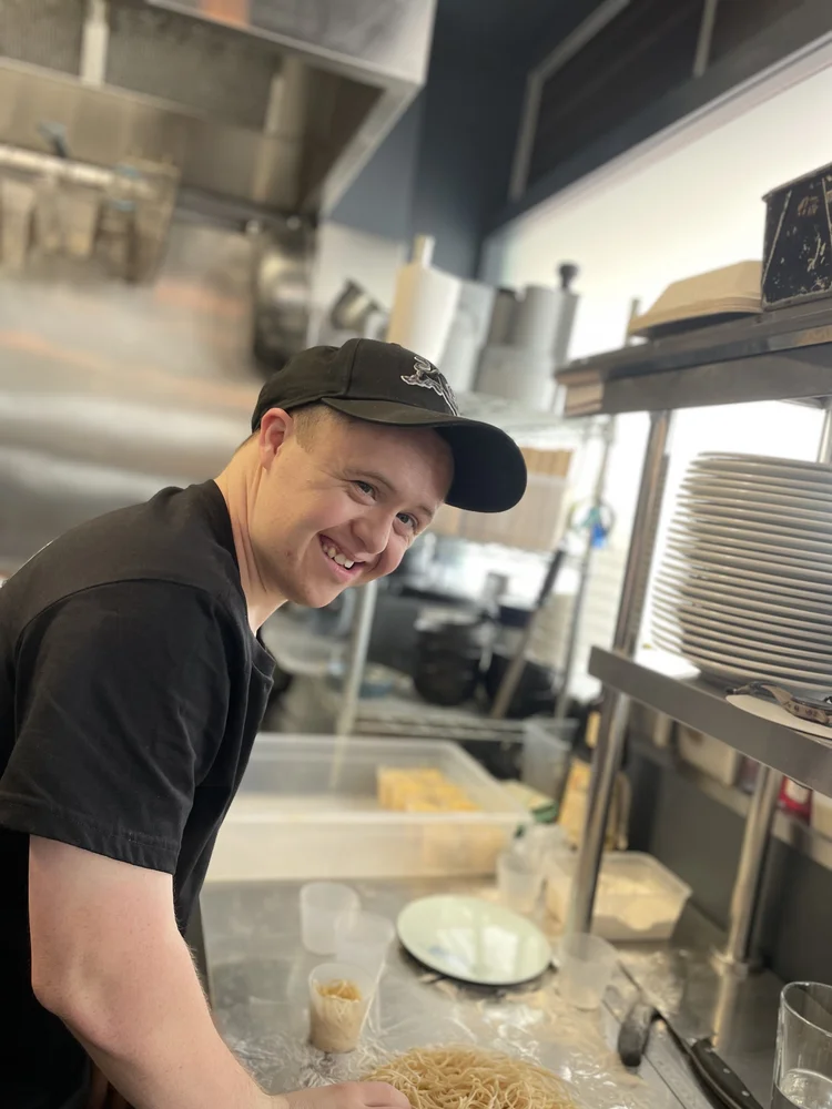 Birdie Noshery & Drinking Est.