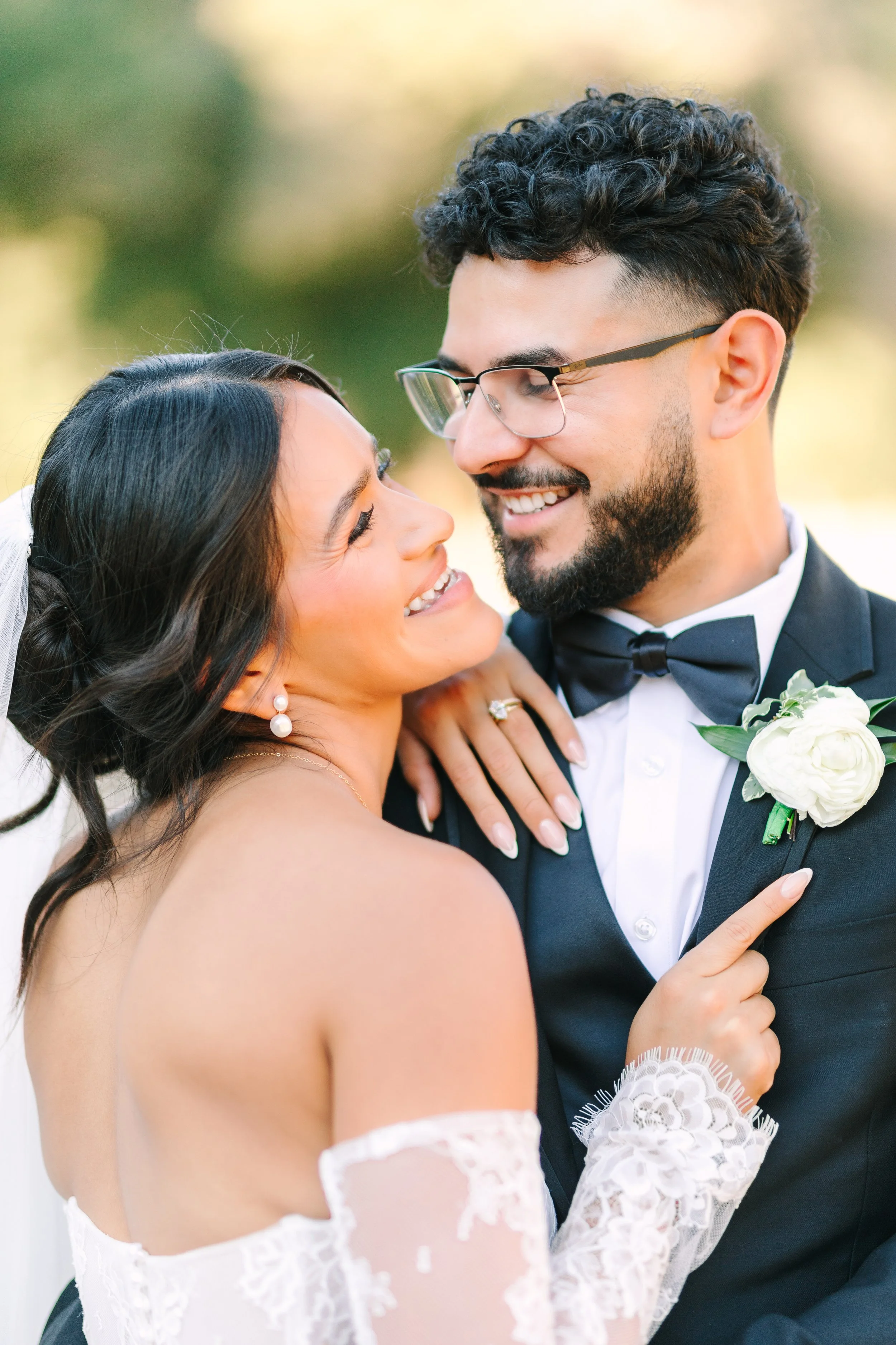 Mr&MrsBarbaRanchoGuejitoVineyardSneakPeeks_SherrWeddings-0048.jpg