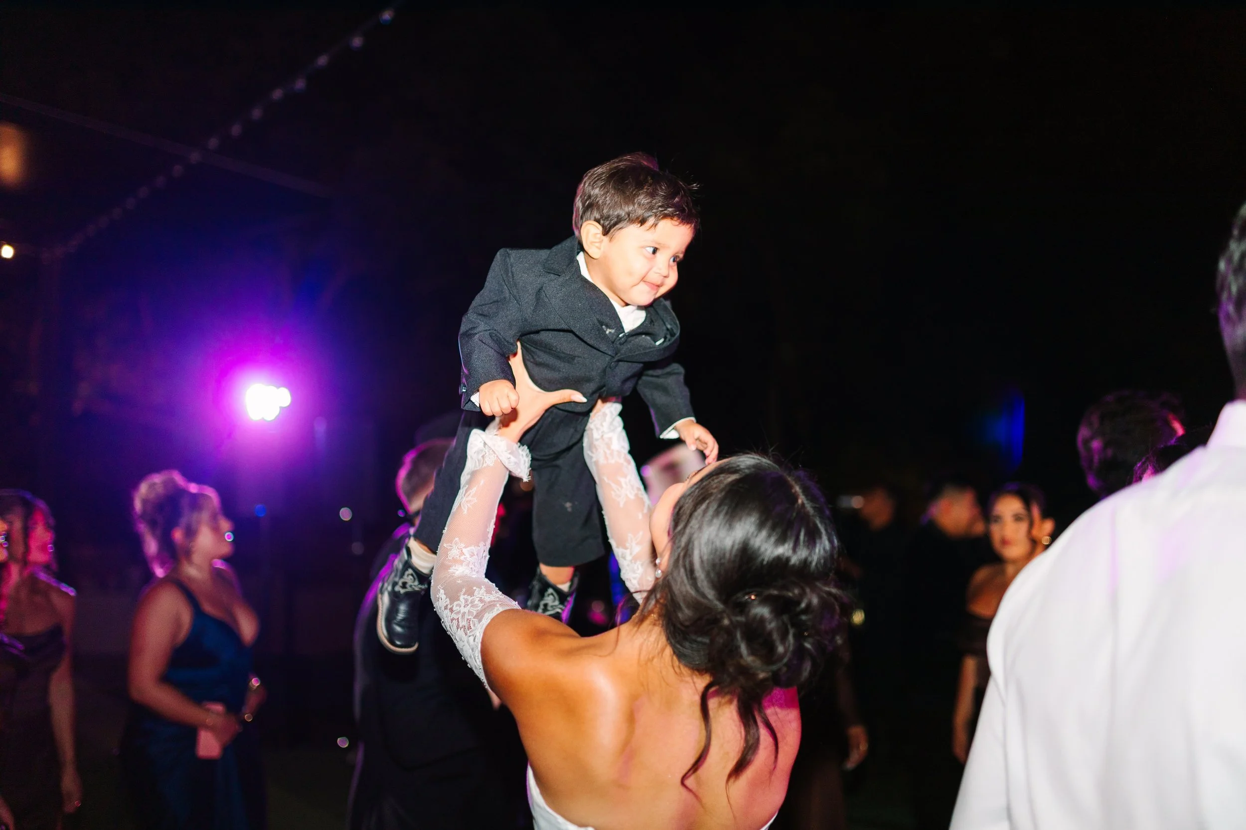 Mr&MrsBarbaRanchoGuejitoVineyardSneakPeeks_SherrWeddings-0074.jpg
