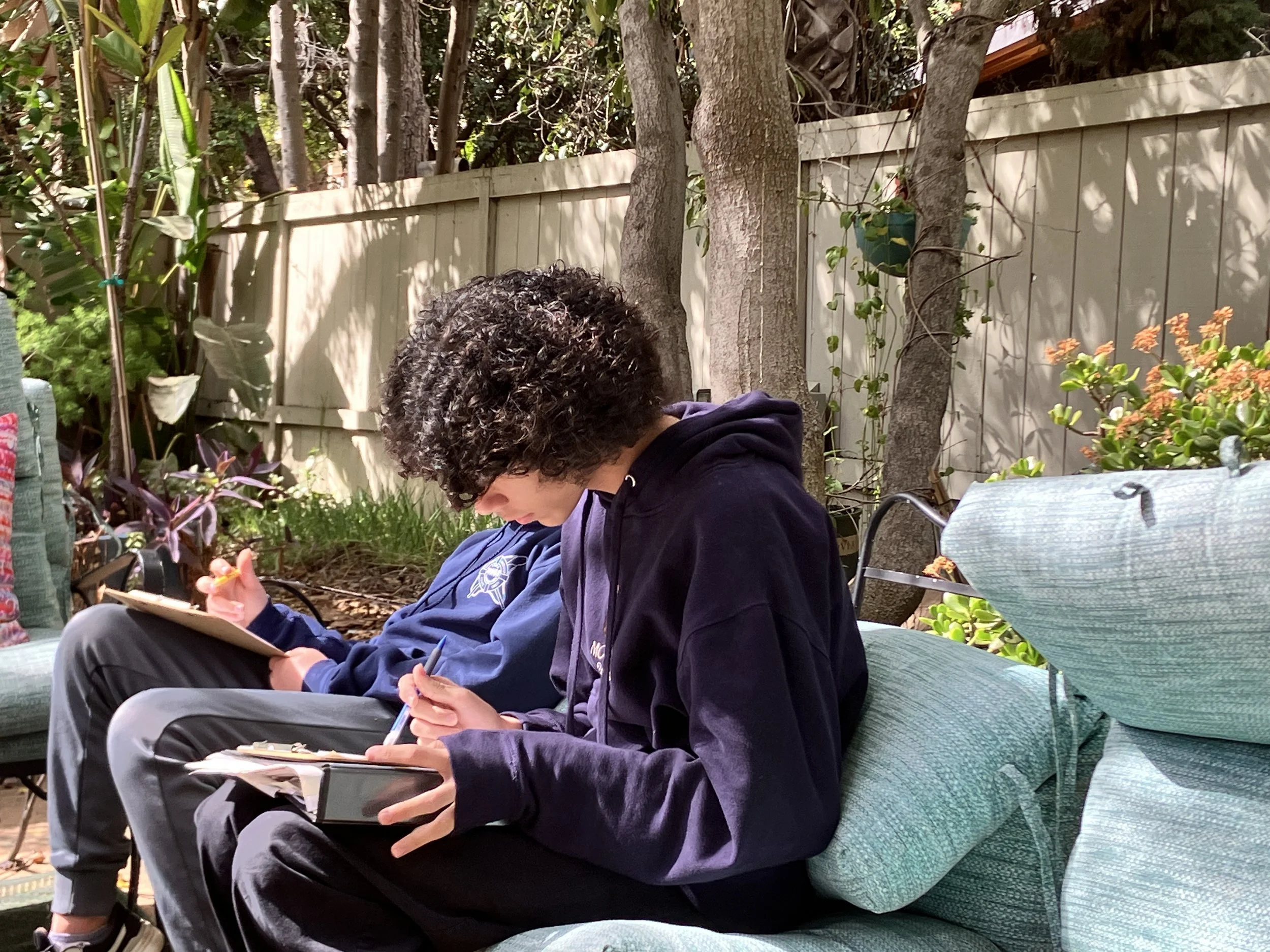 Teams finding textual evidence in a novel to support an argument