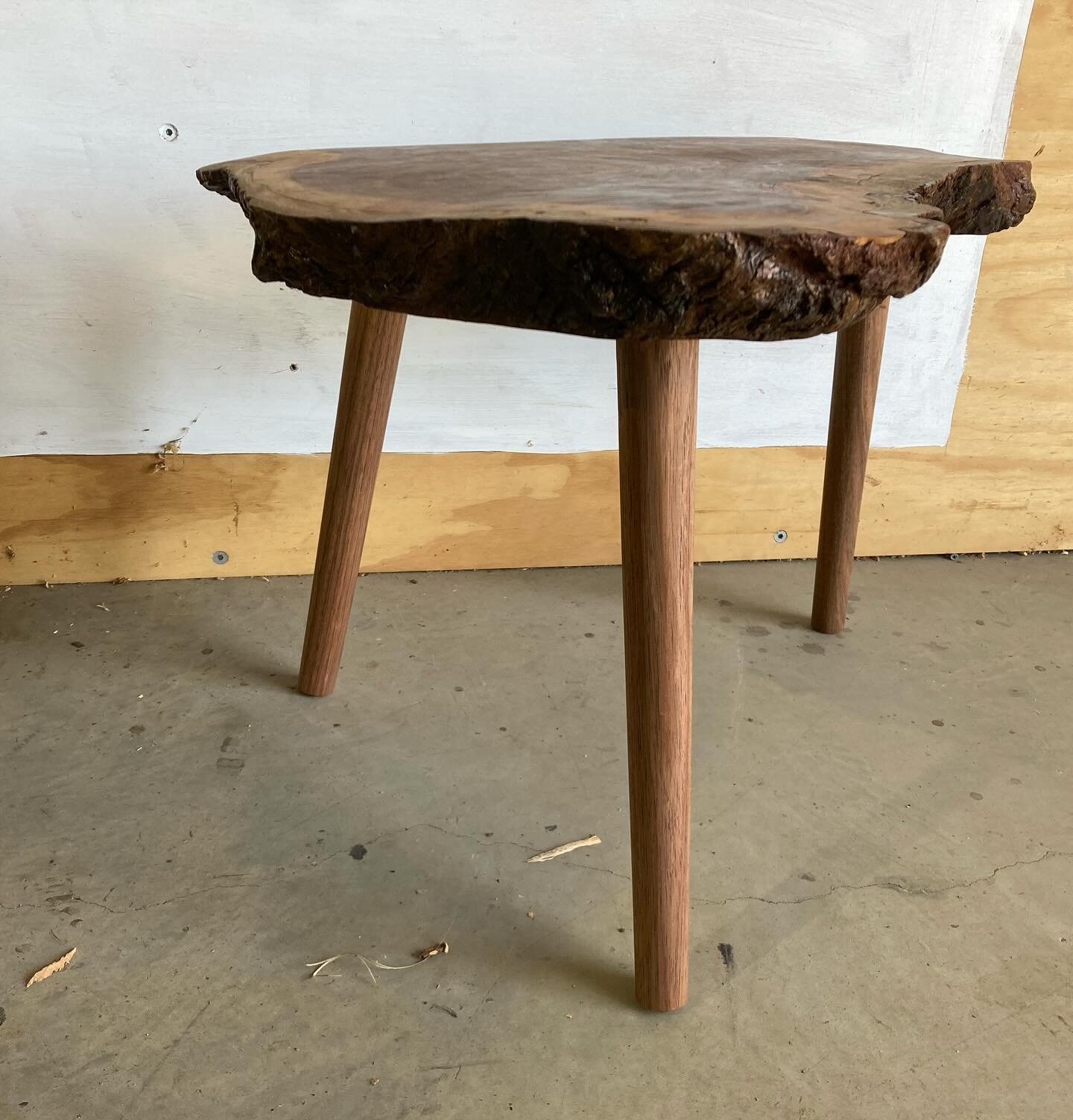 Little job done for a client. Replacing some existing federation style turned bobbin legs with new contemporary Blackwood. 

The coffee table crafted by the clients brother many years ago and it was desired to update its styling :-). 

It&rsquo;s har