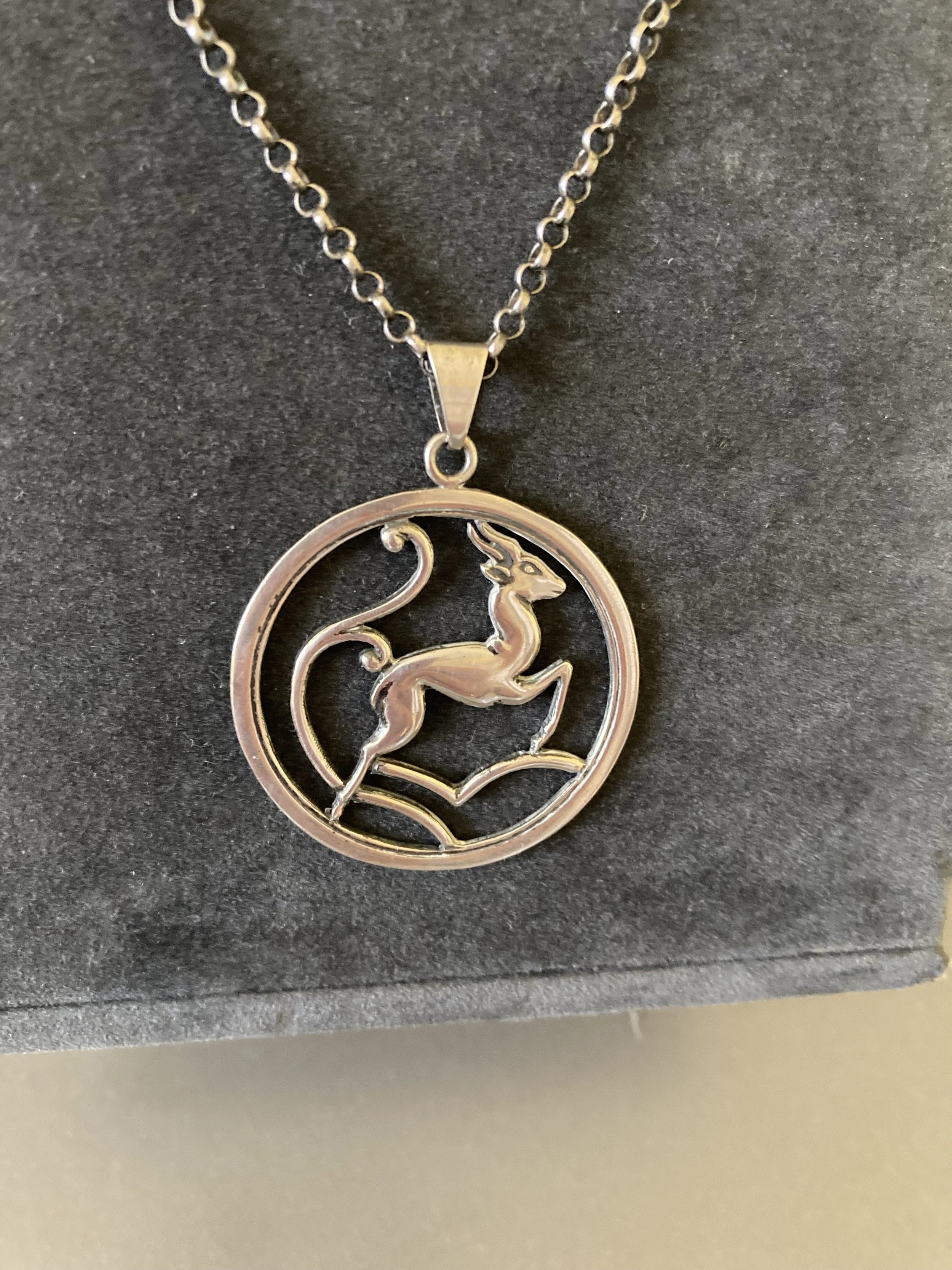 deer pendant 4.jpeg