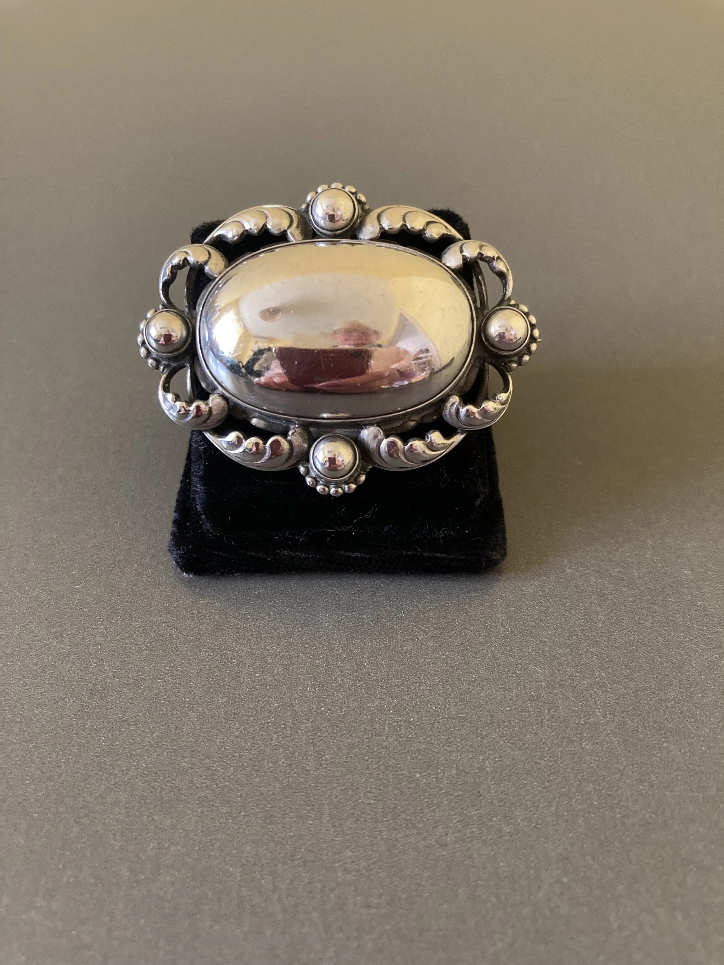 GJ brooch. no 158 1.jpeg