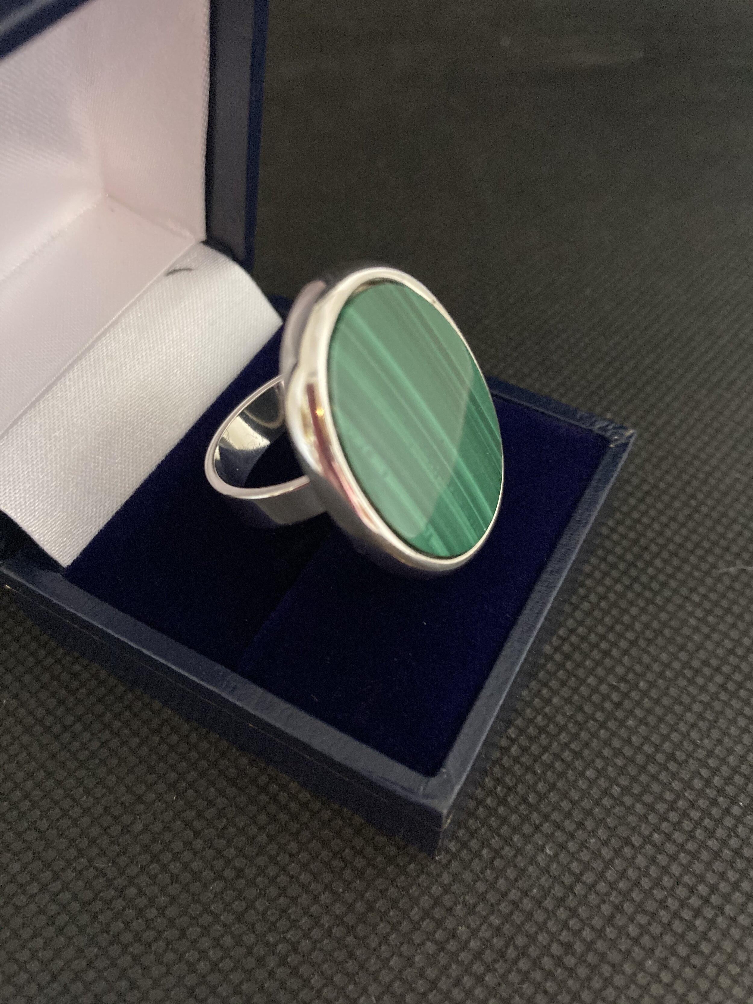 From ring with malachite 3.jpg