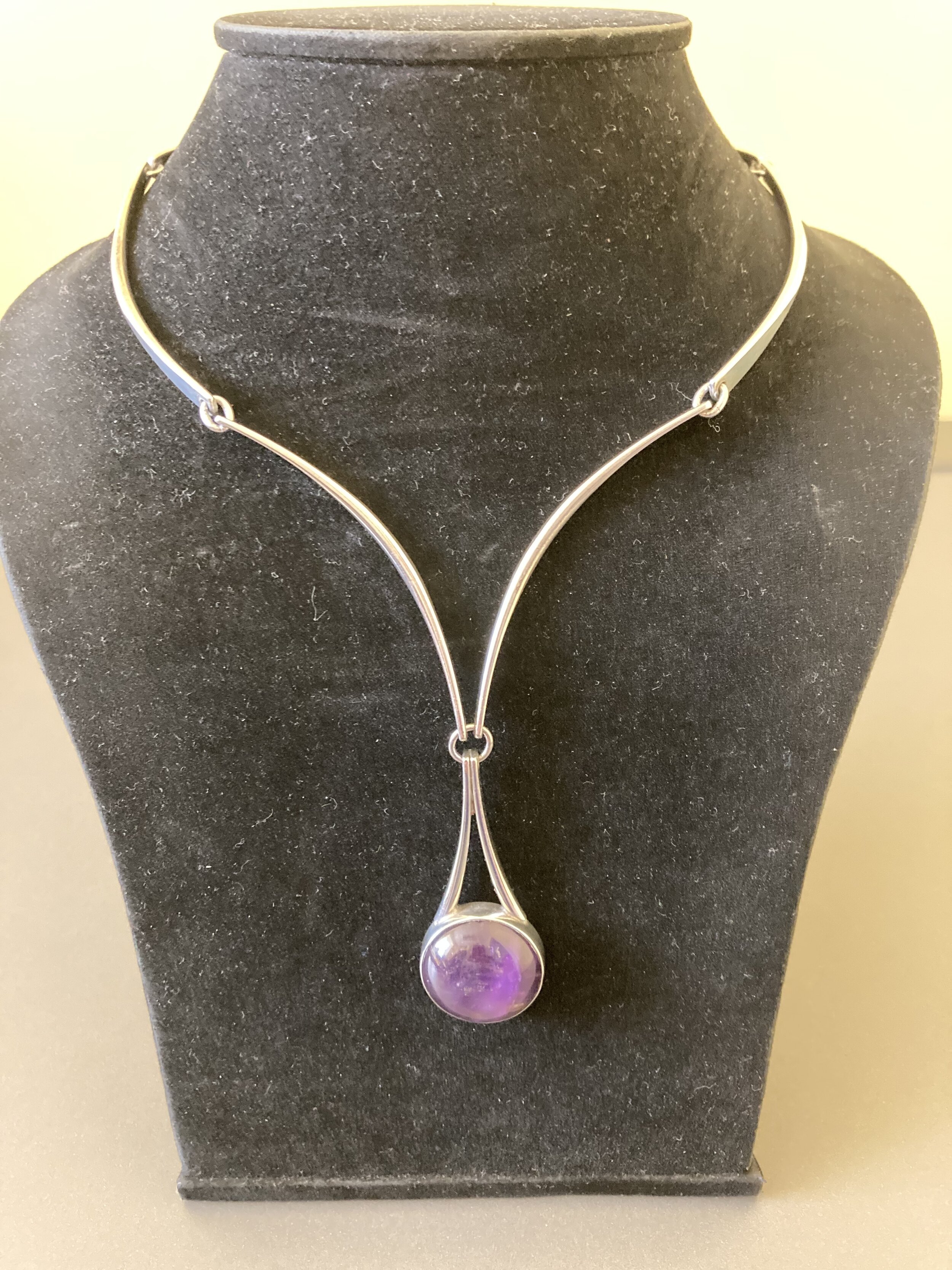 Collier from 3.jpg