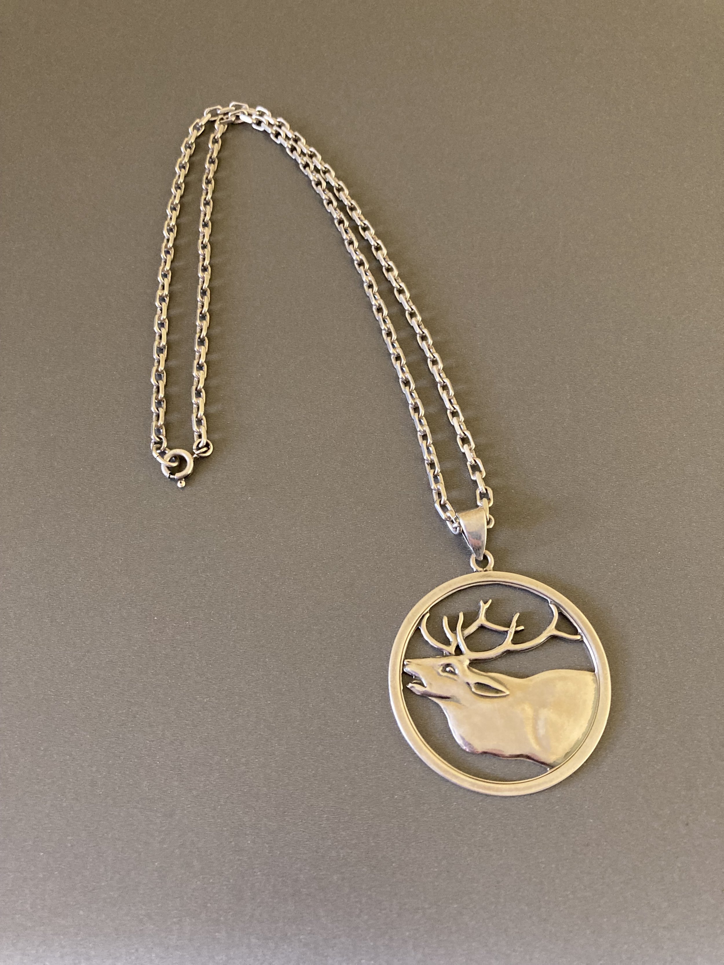 stag pendant 1.jpg
