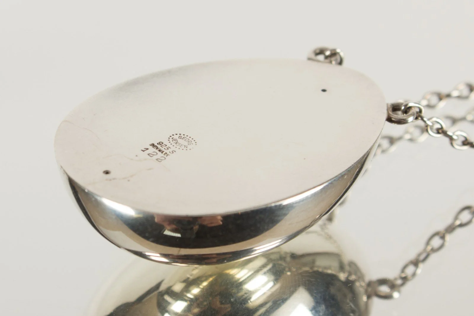 GJ Af pendant 4.jpg