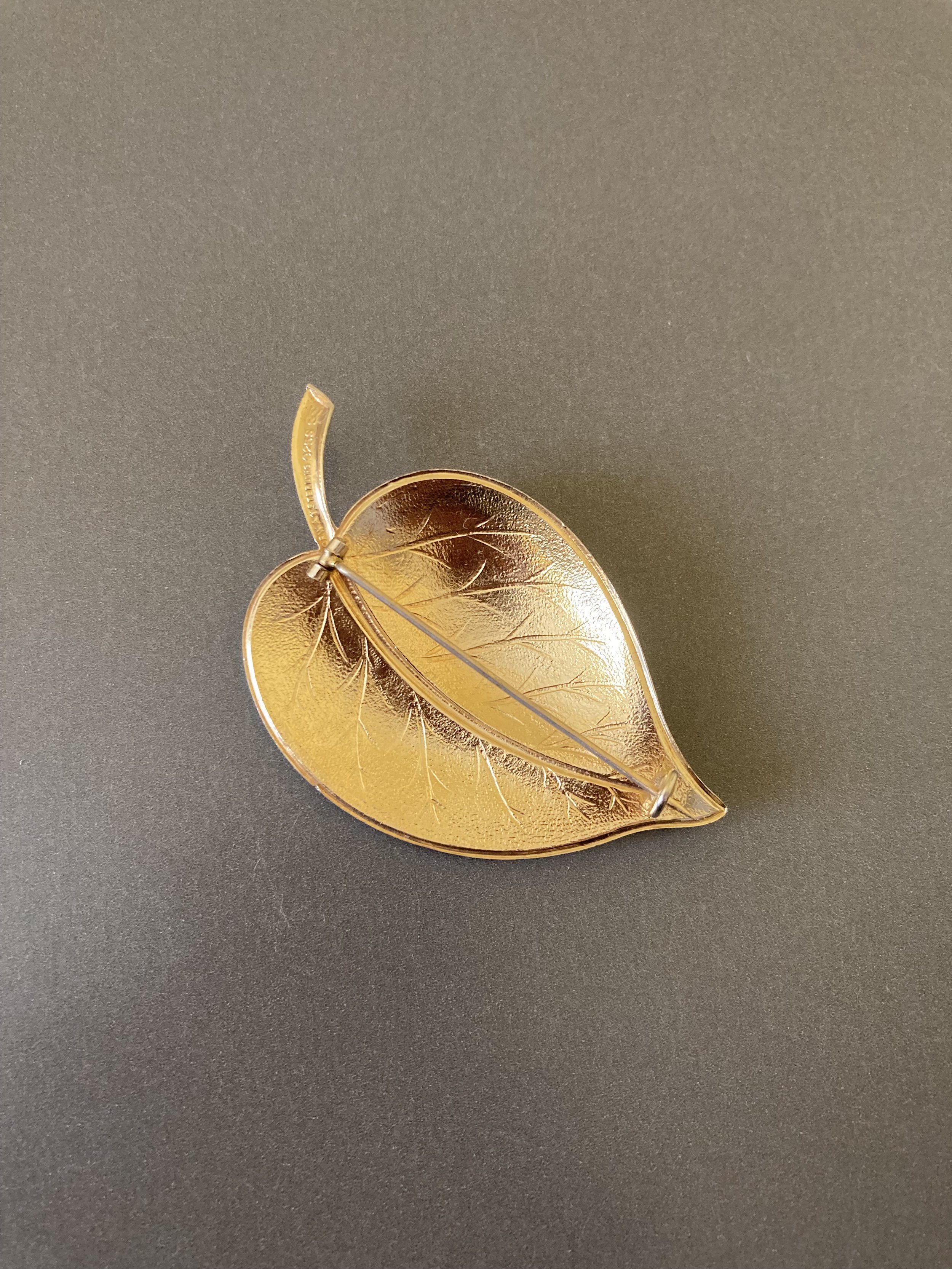 Aksel holmsen brooch 3.jpeg