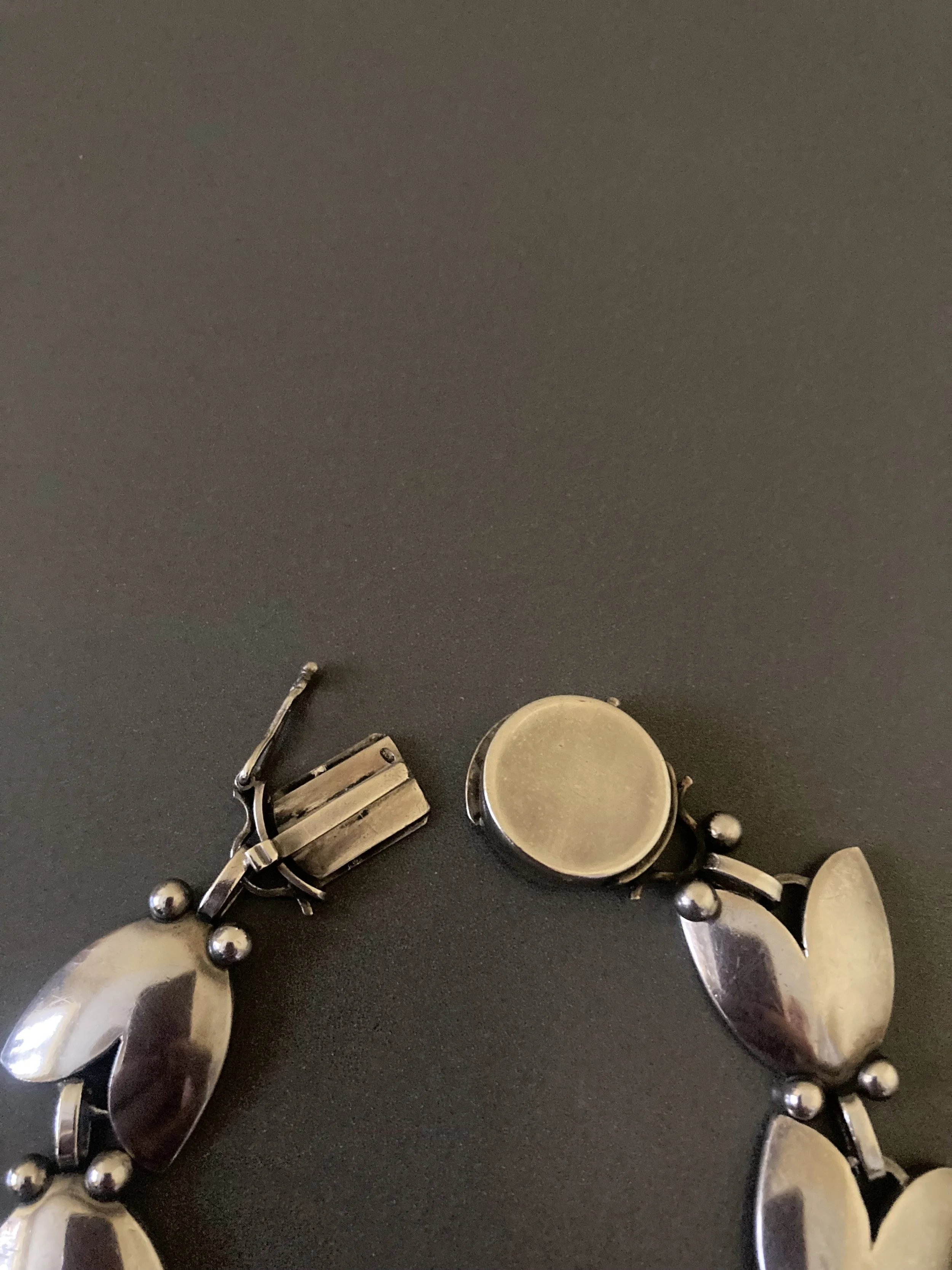 Tulip bracelet 5.jpg