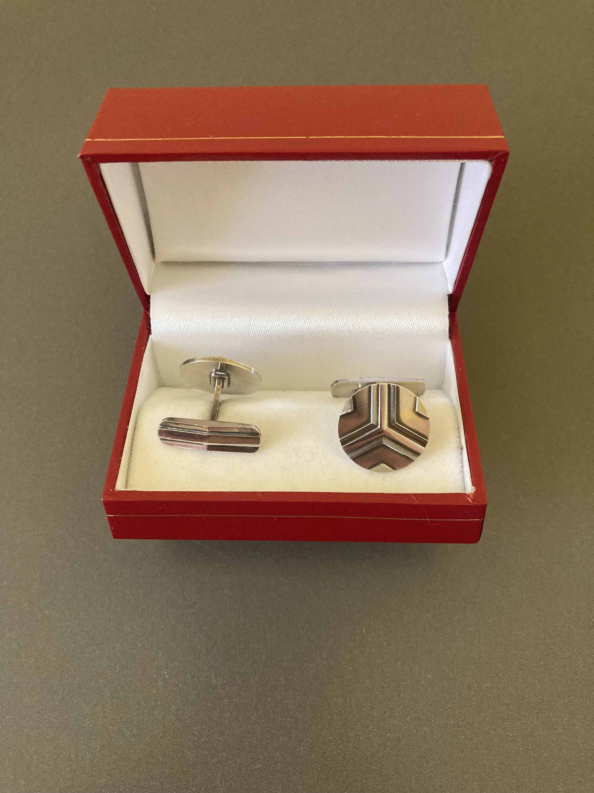 JR cufflinks 6.jpeg