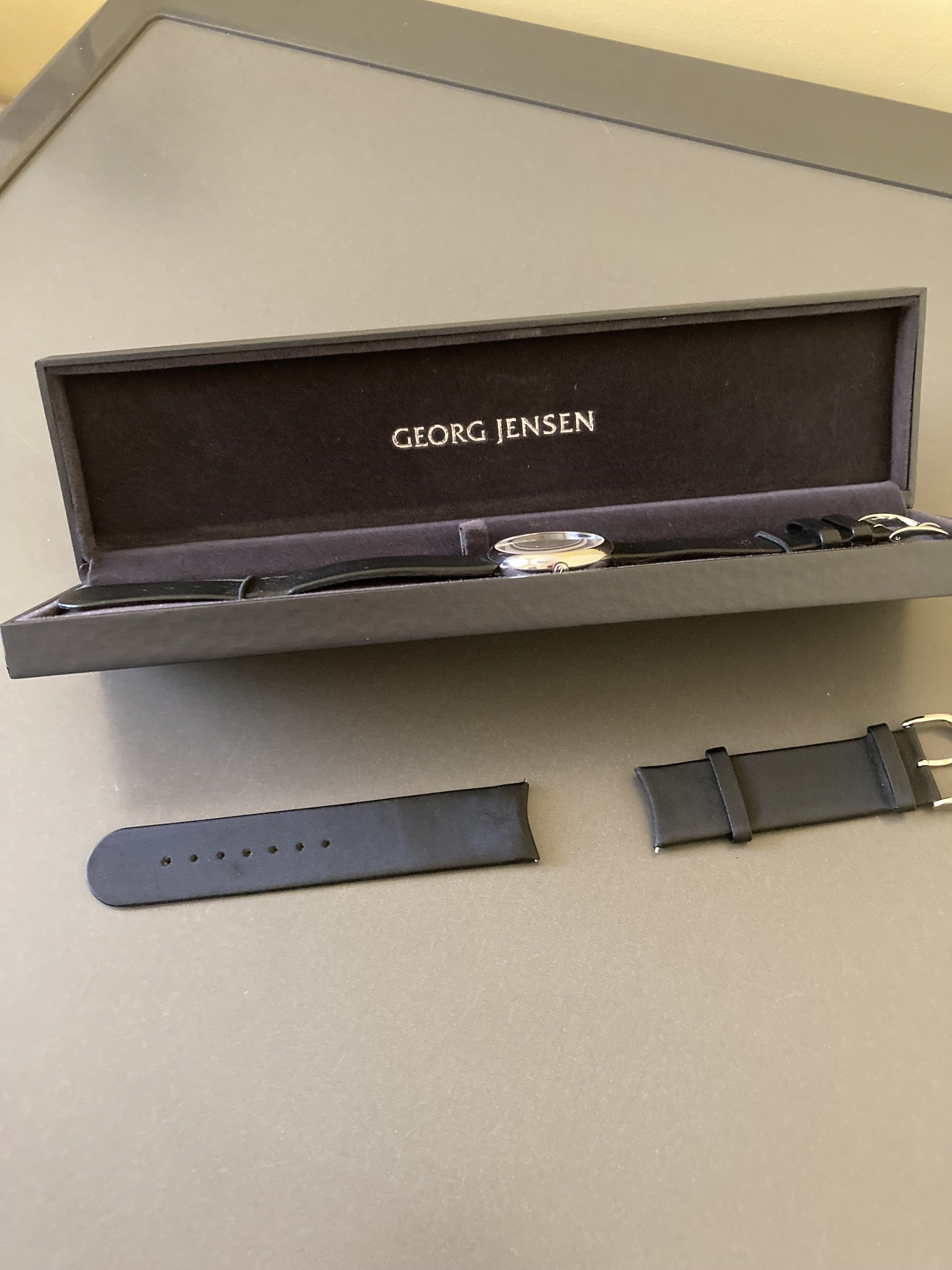Torun oval watch 7.jpeg