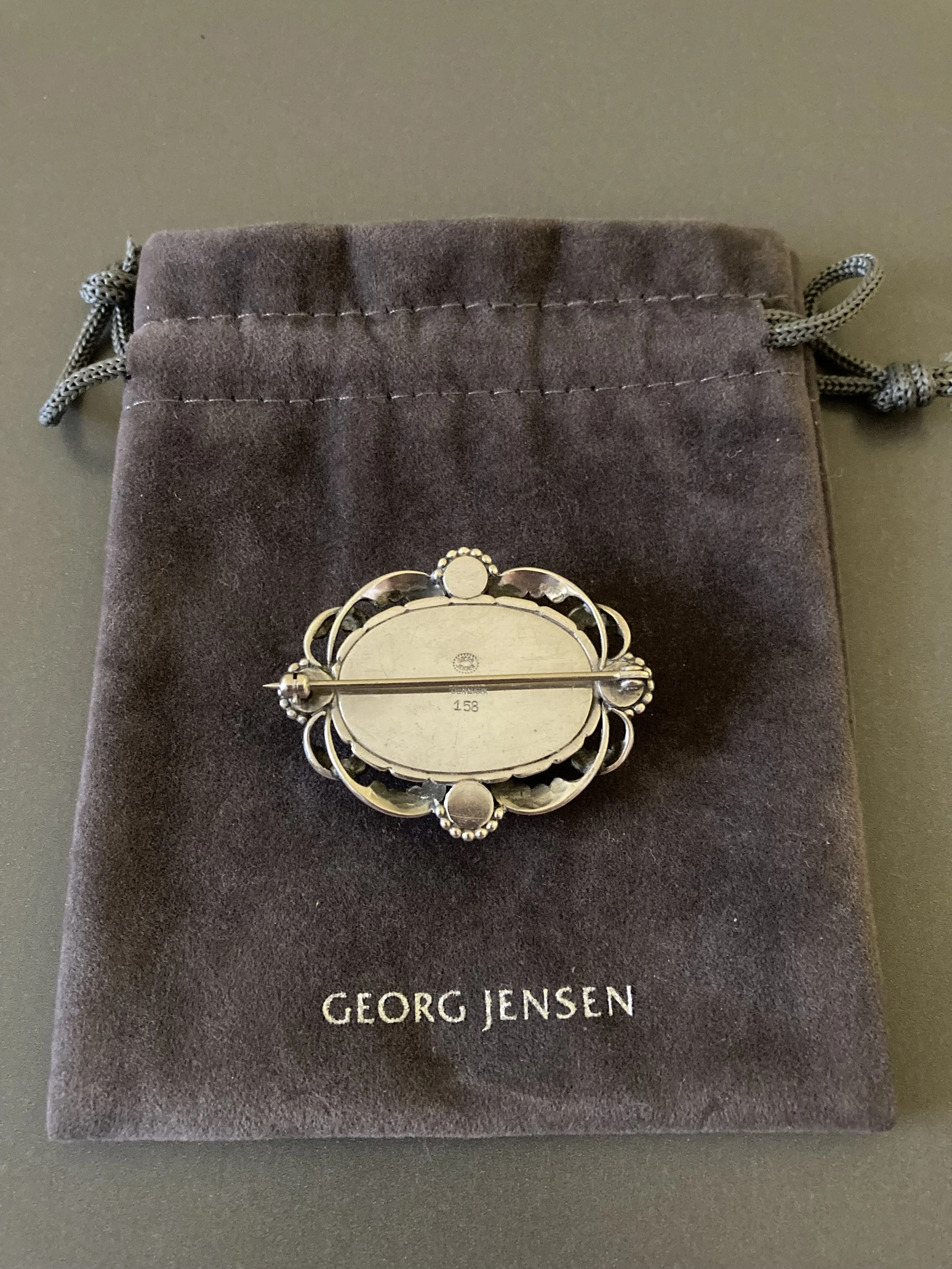 GJ brooch. no 158 6.jpeg