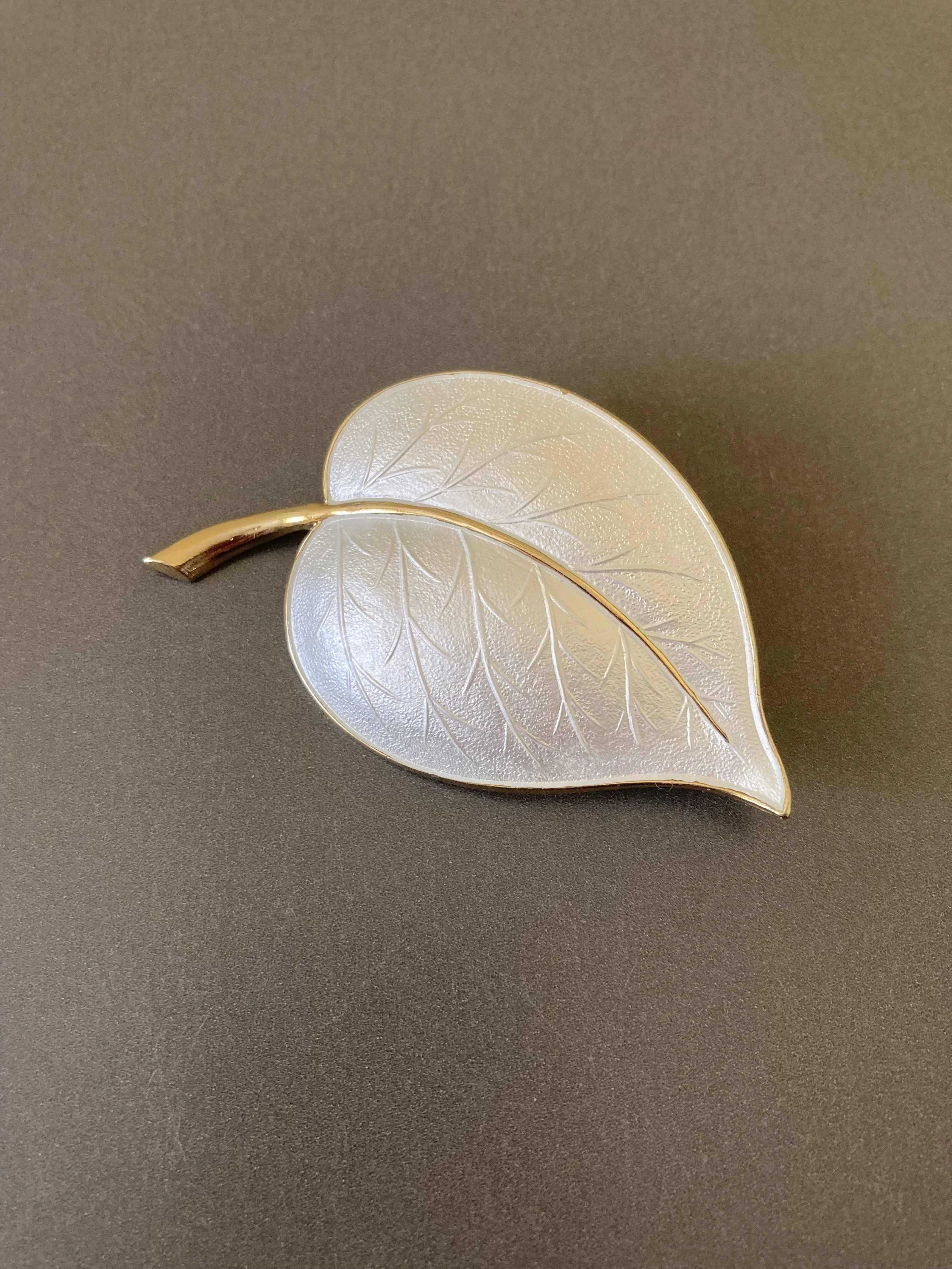 Aksel Holmsen brooch 2.jpeg