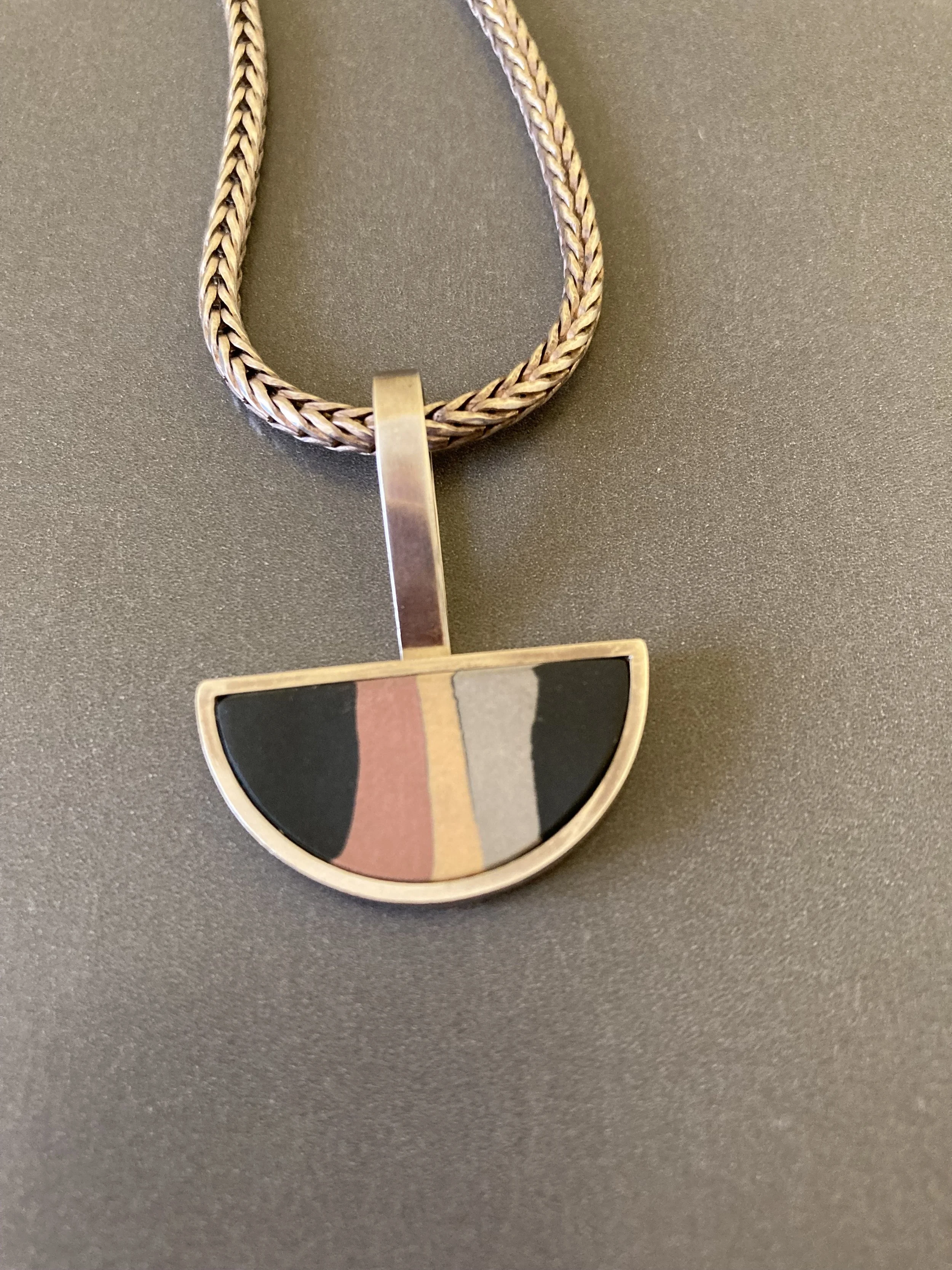 Hilke pendant 2.jpeg