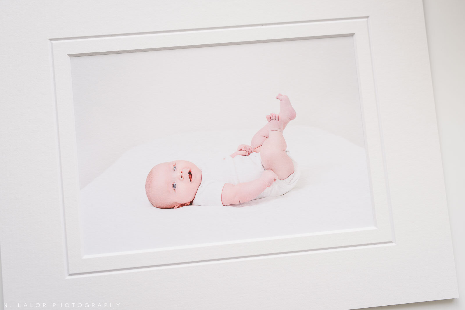 nlalor-photography-2018-twins-baby-photo-session-greenwich-connecticut-6.jpg