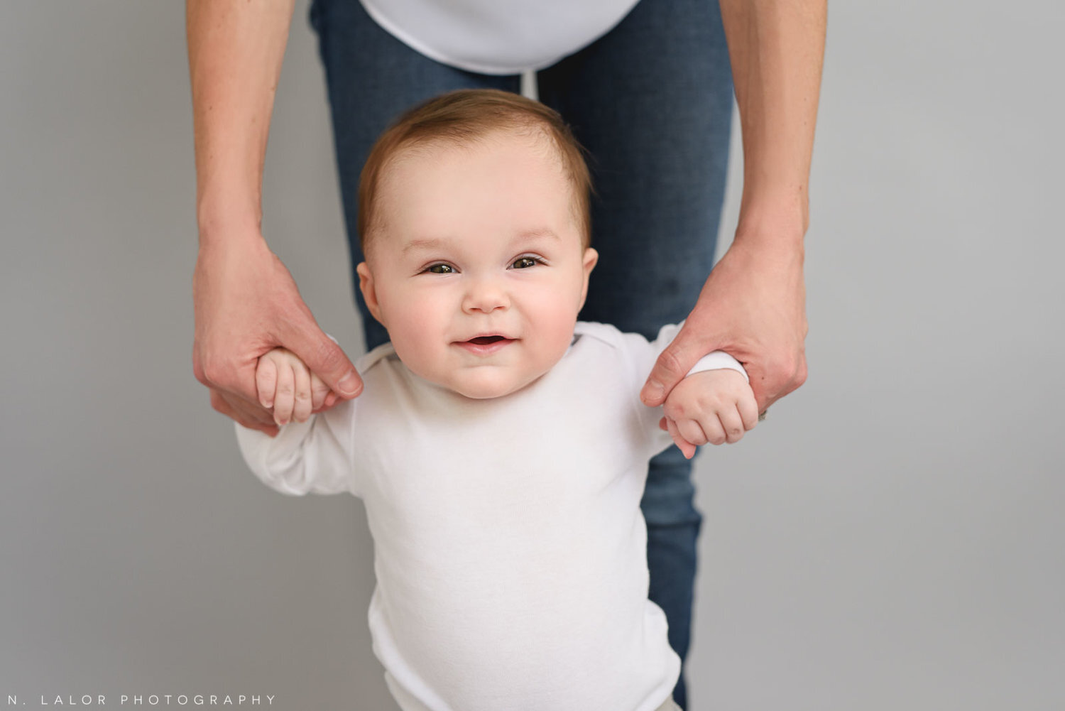 nlalor-photography-2017-01-15-two-boys-greenwich-connecticut-family-19.jpg