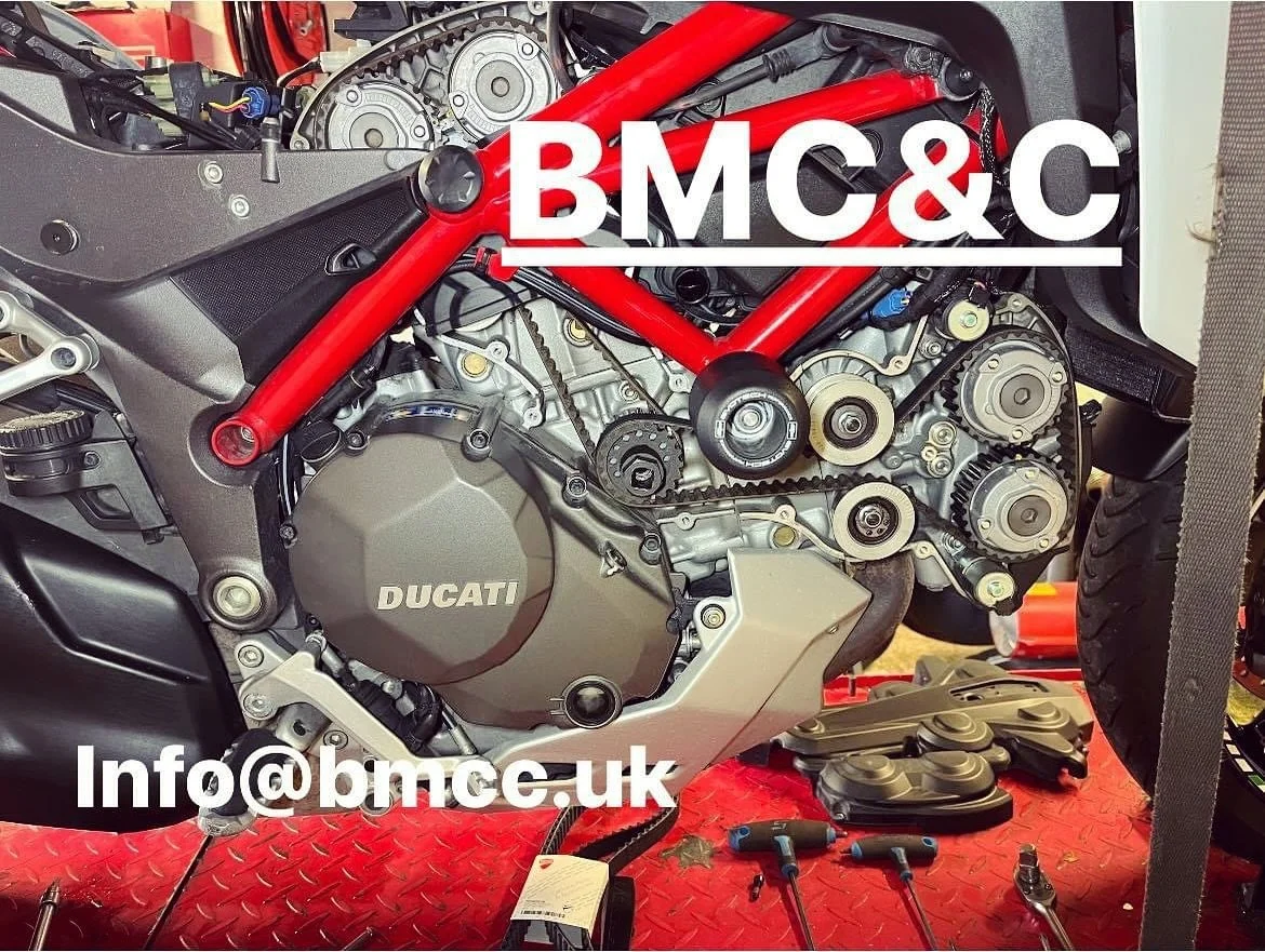 Another busy day @bmcc_reading 

#ducatimultistrada #motorcyclerepairsreading #motorcyclerepairs #motorcyclesreading