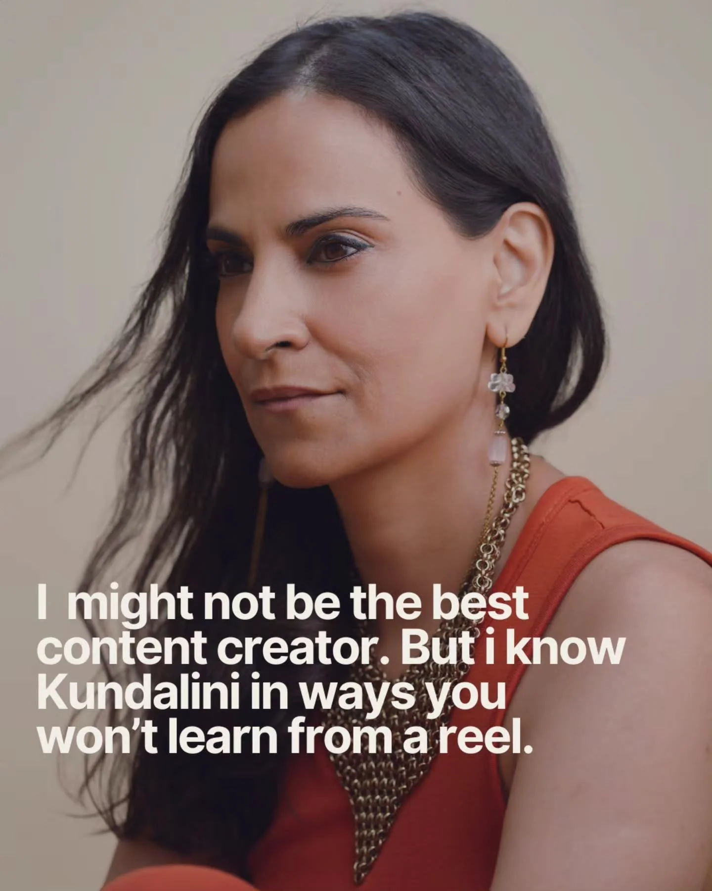 Kundalini is more than a trend, a technique or a 30-second reel.

It is a profound intelligence of the body that deserves to be understood, embodied and integrated.

I don't teach what gets clicks. I teach what changes how you work with the life forc