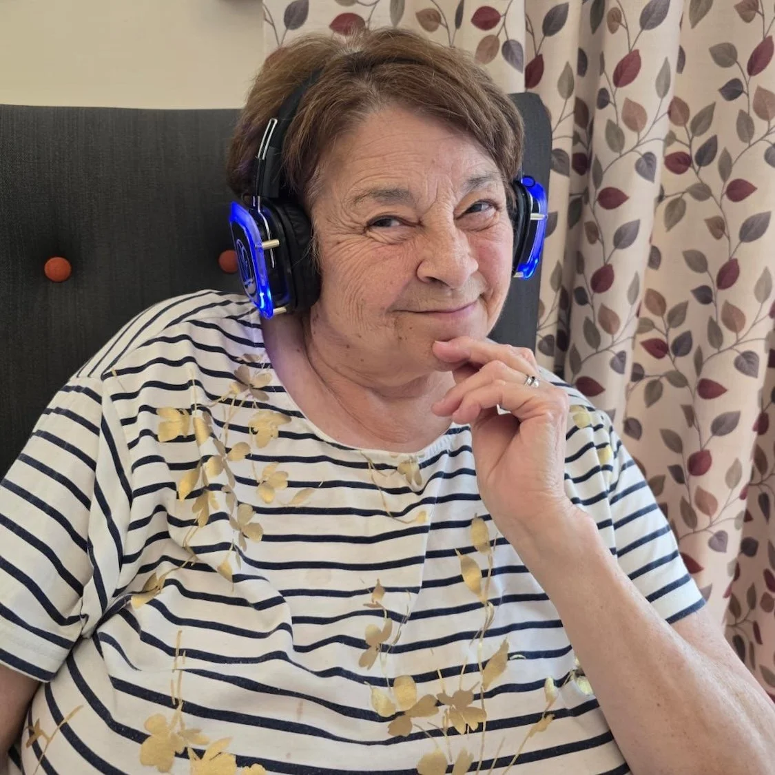 Joyful Jams CIC - otterbourne Grange - Silent Disco 4.jpg