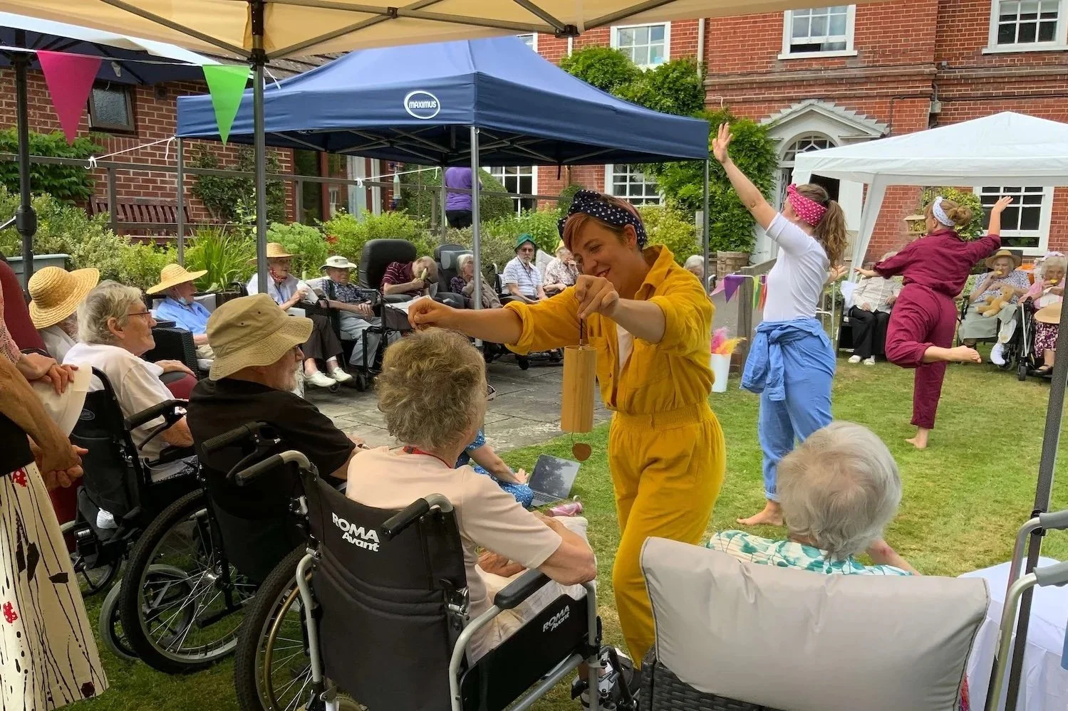 Joyful Jams Garden Performance - Pictures of You- Brendoncare.jpeg