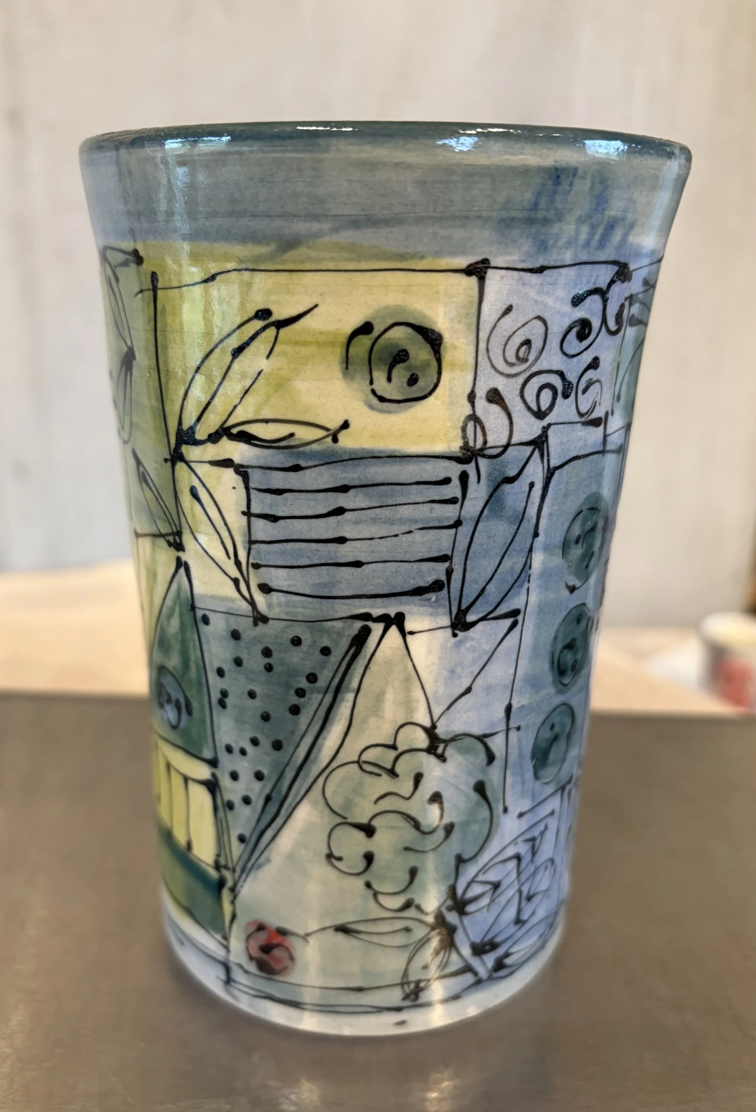 VASE 1A VIVA.jpeg