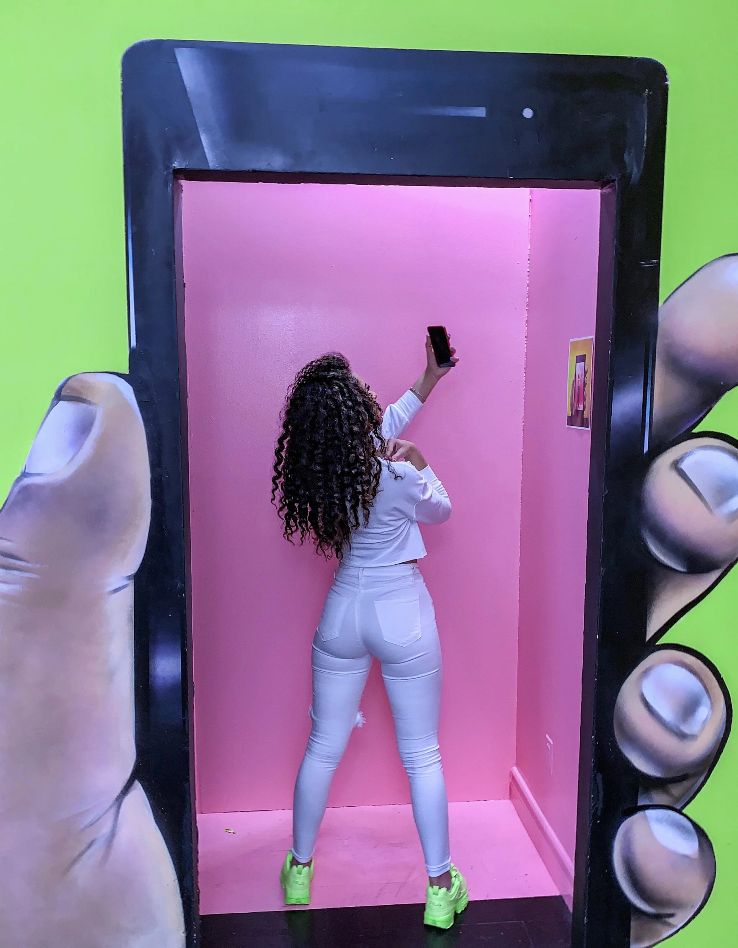 Facetune_13-03-2019-21-19-54.jpg