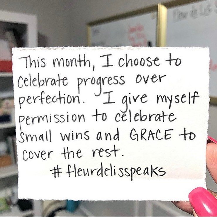 Choices 
.
.
.
#progress #progressnotperfection ##perfectlyimperfectbeautifulinallmyflaws #grace #smallwins #celebrateyourself #wellness #mentalhealth #wellbeing #selfcompassion #selflove #selfcarethreads #healing @fleurdelisspeaks