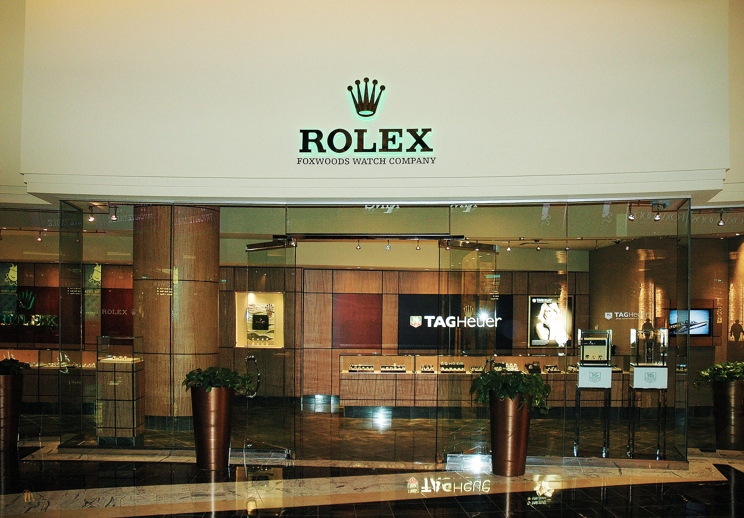 Rolex_Front.jpg