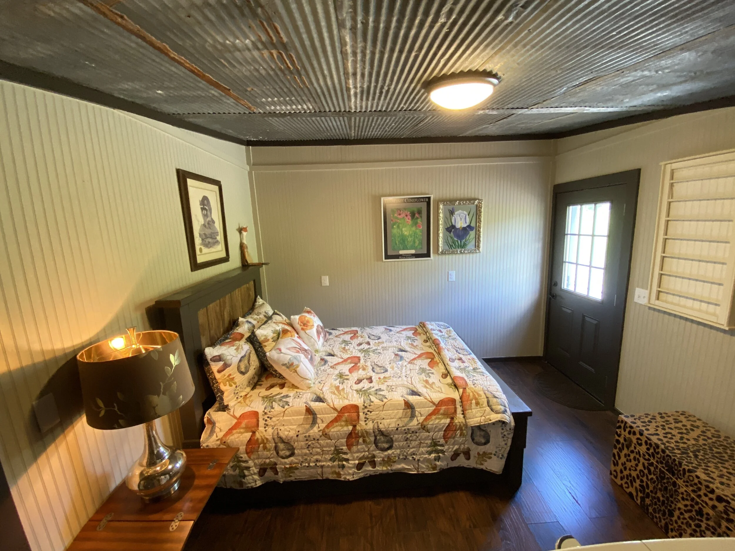 5. IMG_6906 copy.JPG