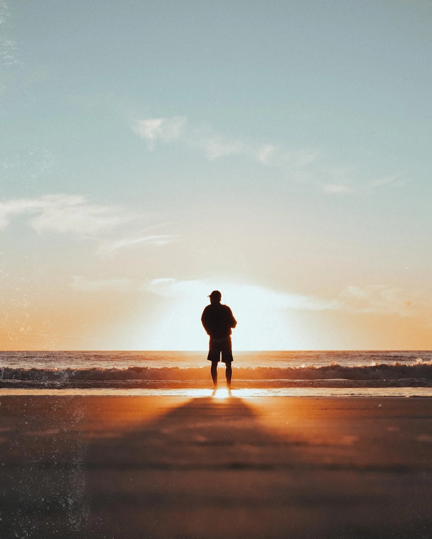 I hope this guy caught his fish 

#sonya7iii #sonyalpha