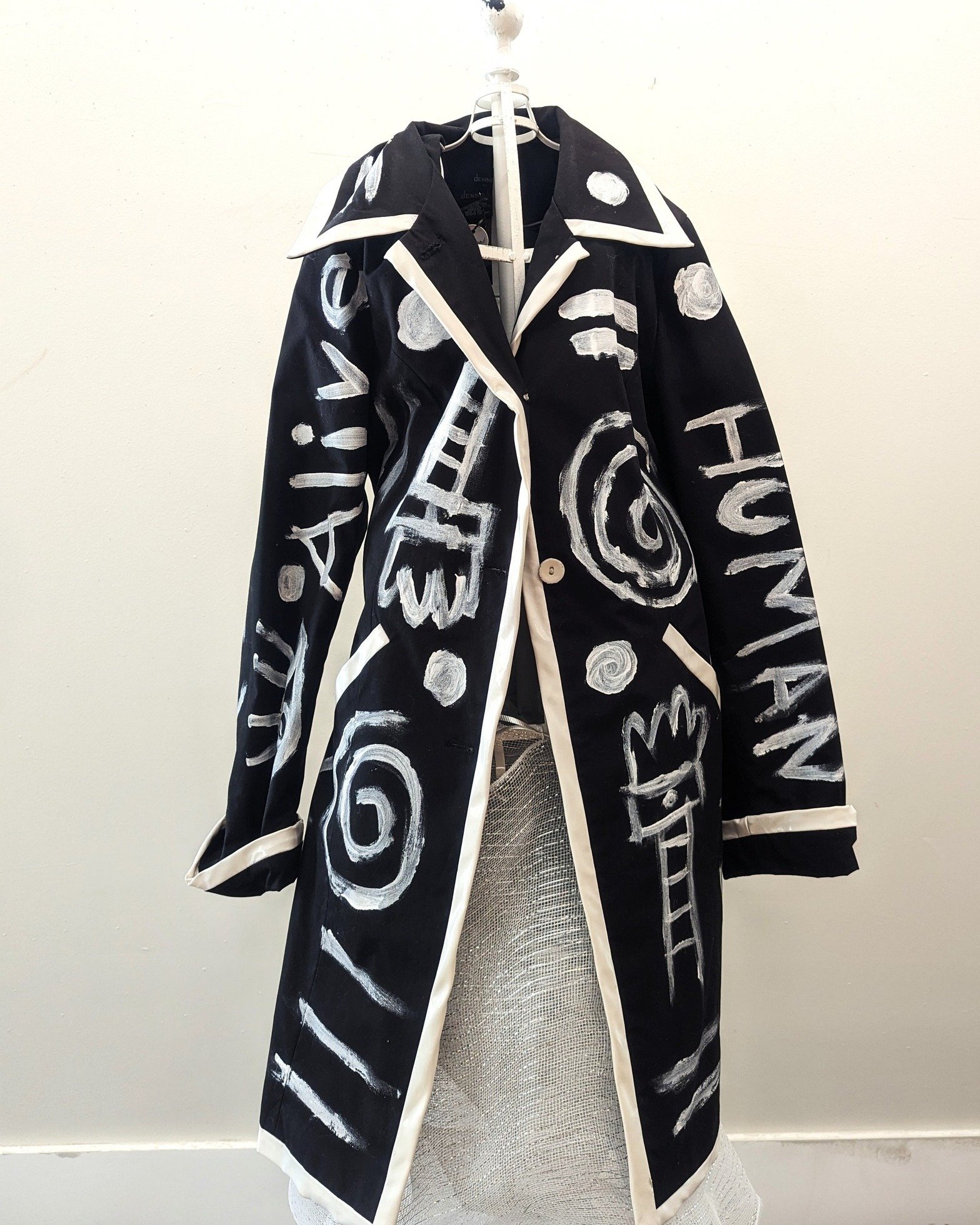 LOVE=HUMAN
This stunning jacket from our friend Mary Seay will cause a scene.
Don't miss your chance to bid on this jacket!
Get your tickets now!
https://www.councilforthearts.net/
Sunday, April 21st 1-3 pm at the Council for the Arts 
103 North Main