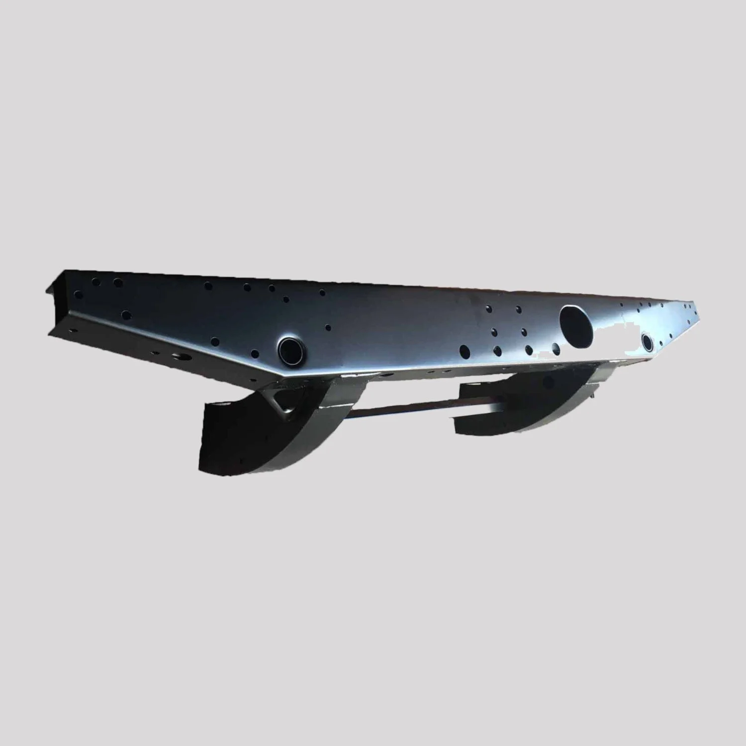 Defender 110 / 130 Td5 / Puma Rear Crossmember with 450mm Extensions – Standard, Black powder coated / Heavy duty, Black powder coated – DDS Metals