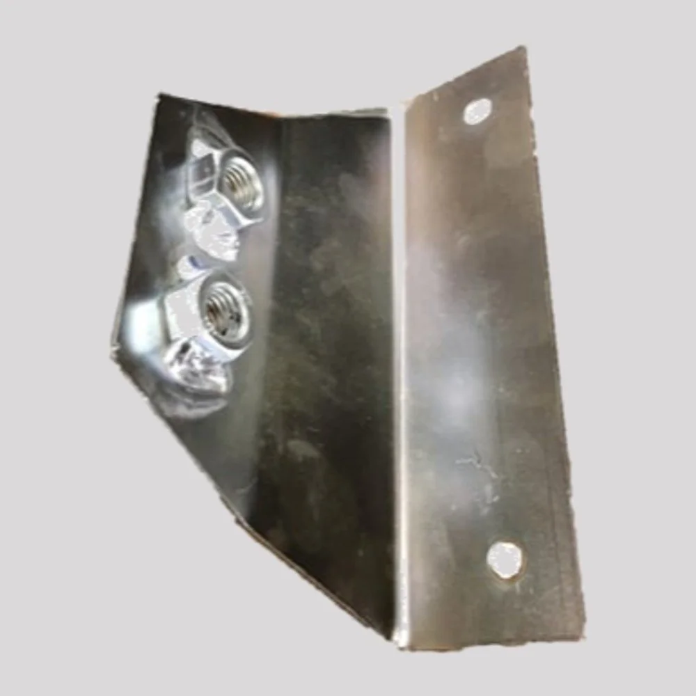 Series & Defender Front Centre Seat Belt Buckle Bracket, Zinc Passivate – DDS Metals