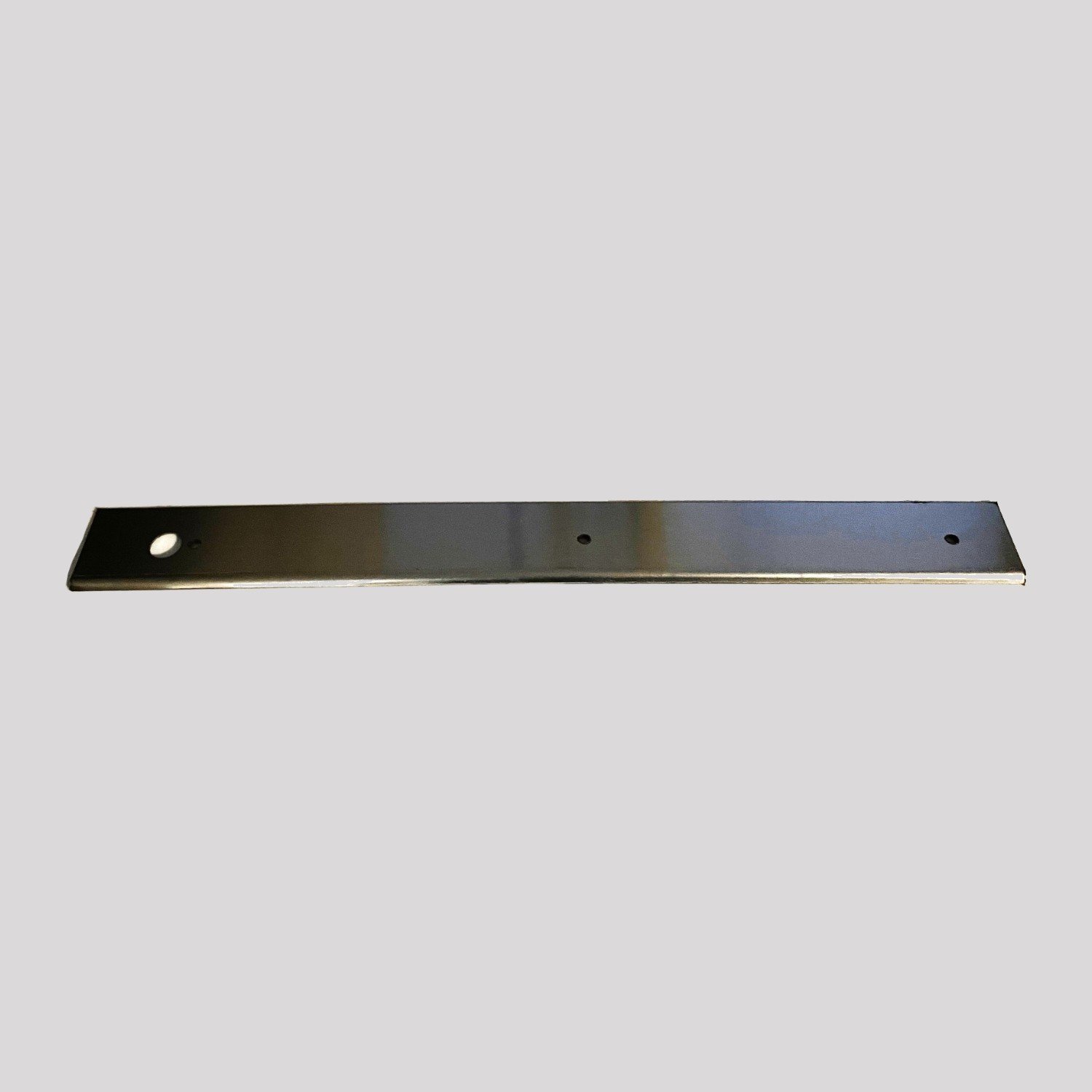 Defender A-Pillar / Footwell Kick Panel Trim Retainer (2007-2016) – DDS Metals