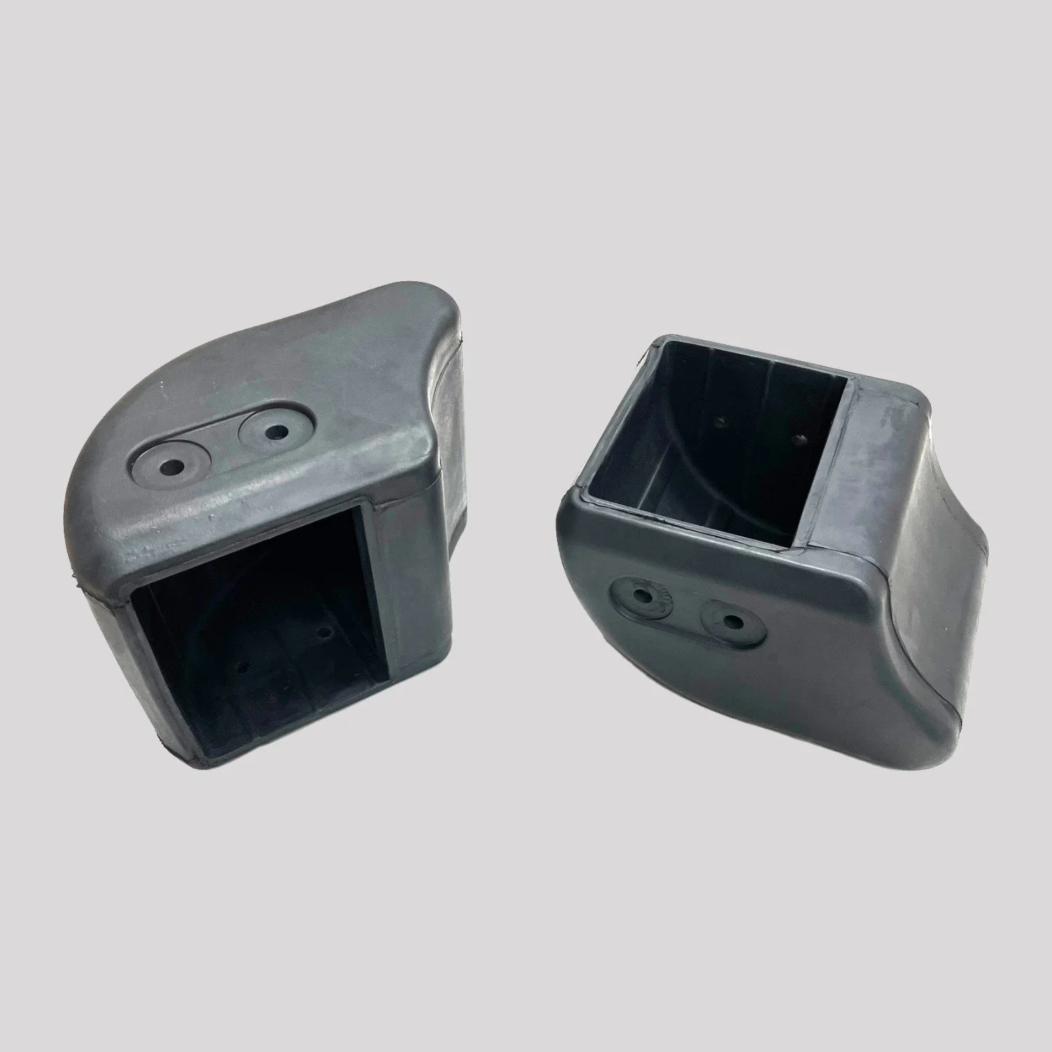 Defender Front Bumper Rubber End Cap – DDS Metals