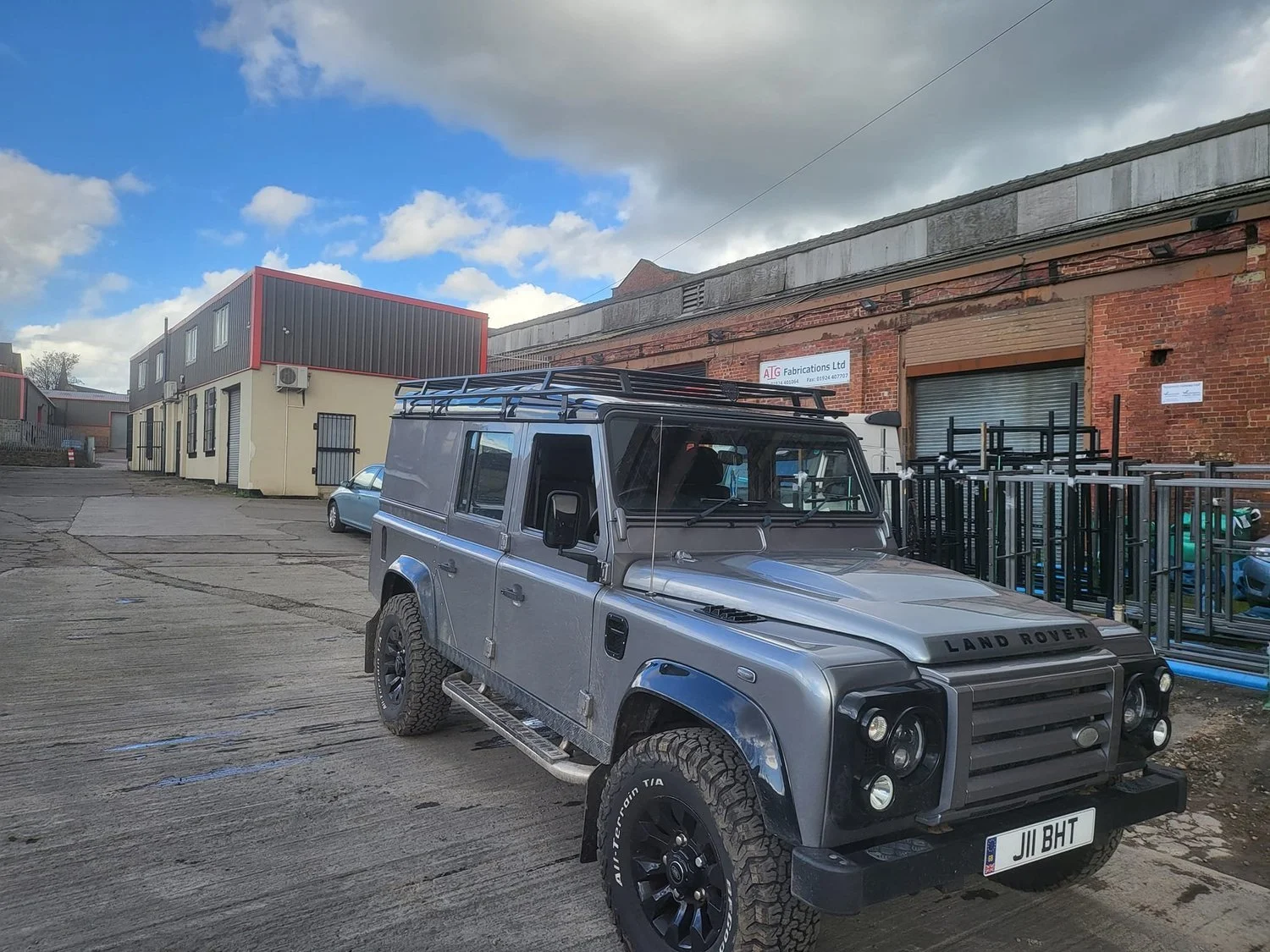 MCB 4x4 Defender 110 Flat Roof Rack – handmade steel roof rack for the Land Rover Defender 110 (photo 8 of 12)