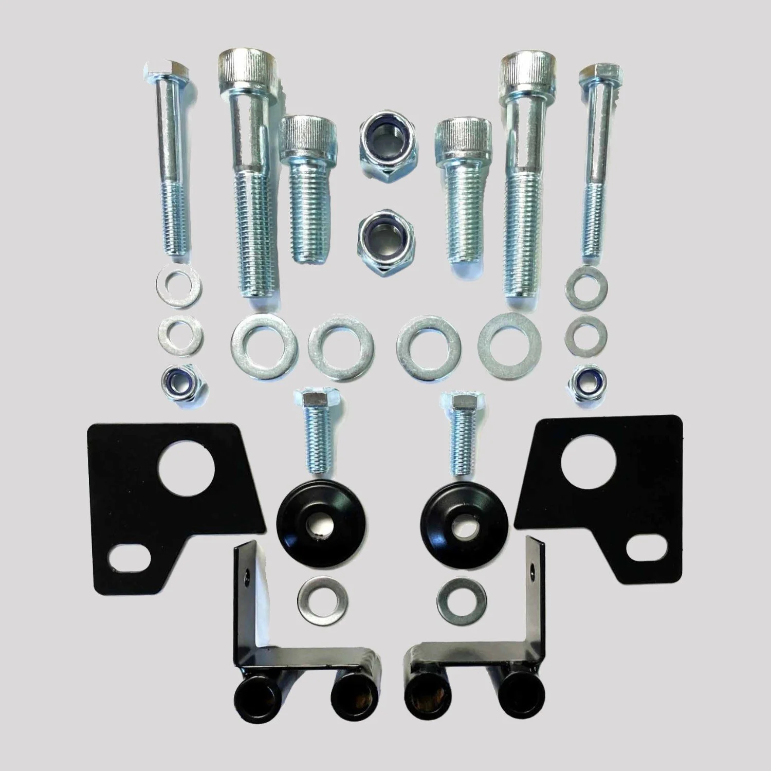 Defender Rear Step (Towing Removed), Rubber Top – DDS Metals