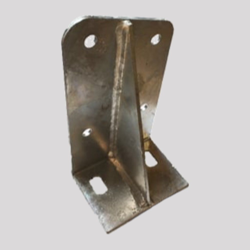 Defender High Capacity Body Mounting Bracket, Galvanised – Left – DDS Metals