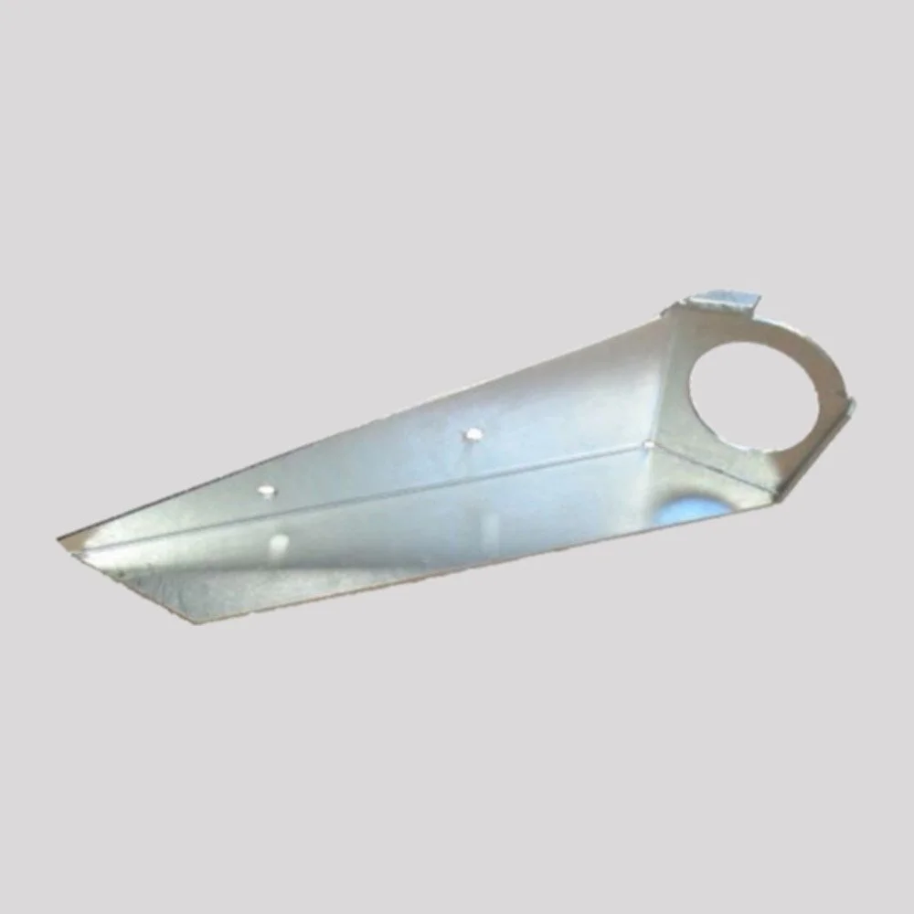 Defender Bulkhead Outrigger Tie Bracket – Left, Galvanised – DDS Metals