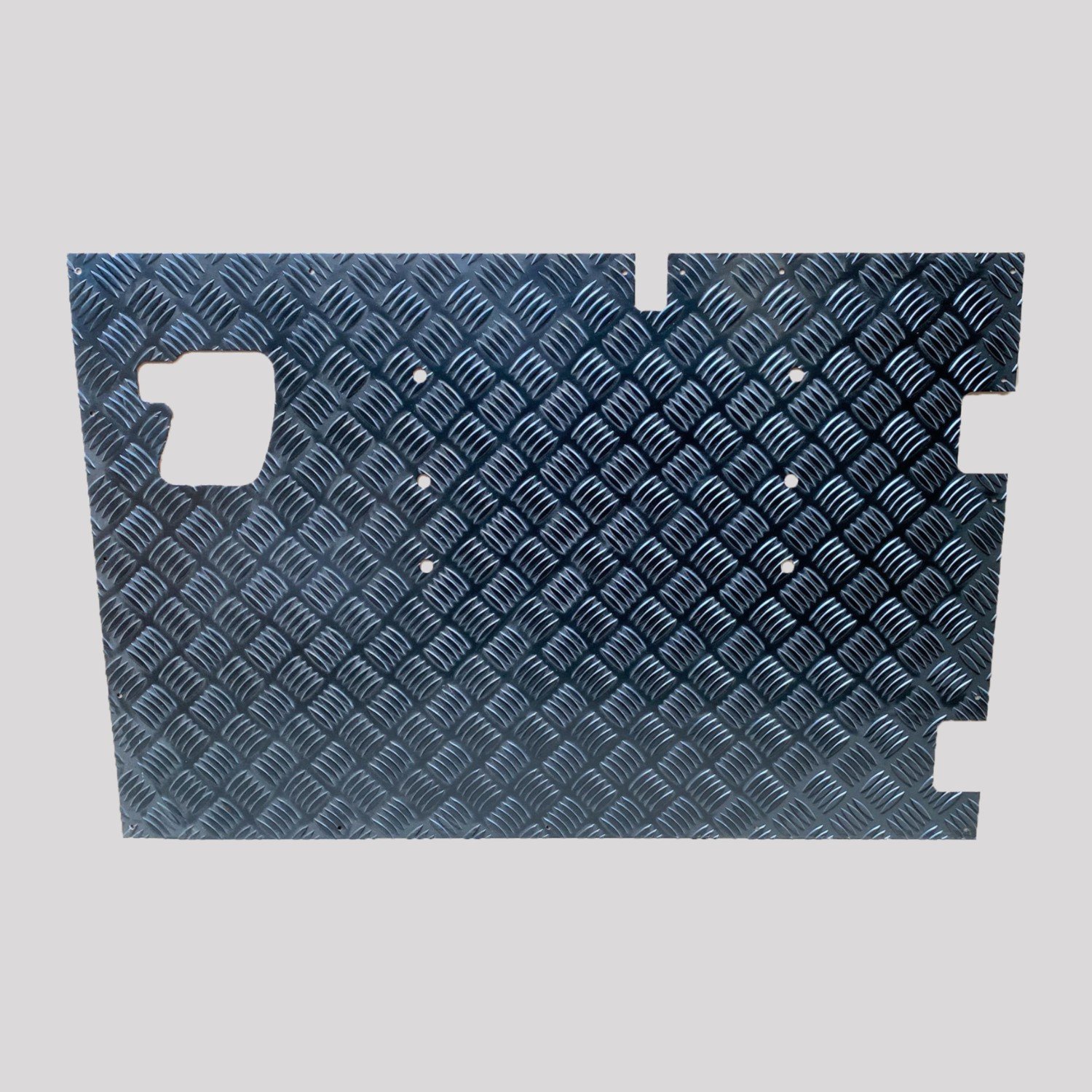 Defender Puma Rear Door External Chequer Plate Cover – Black powder coated – DDS Metals