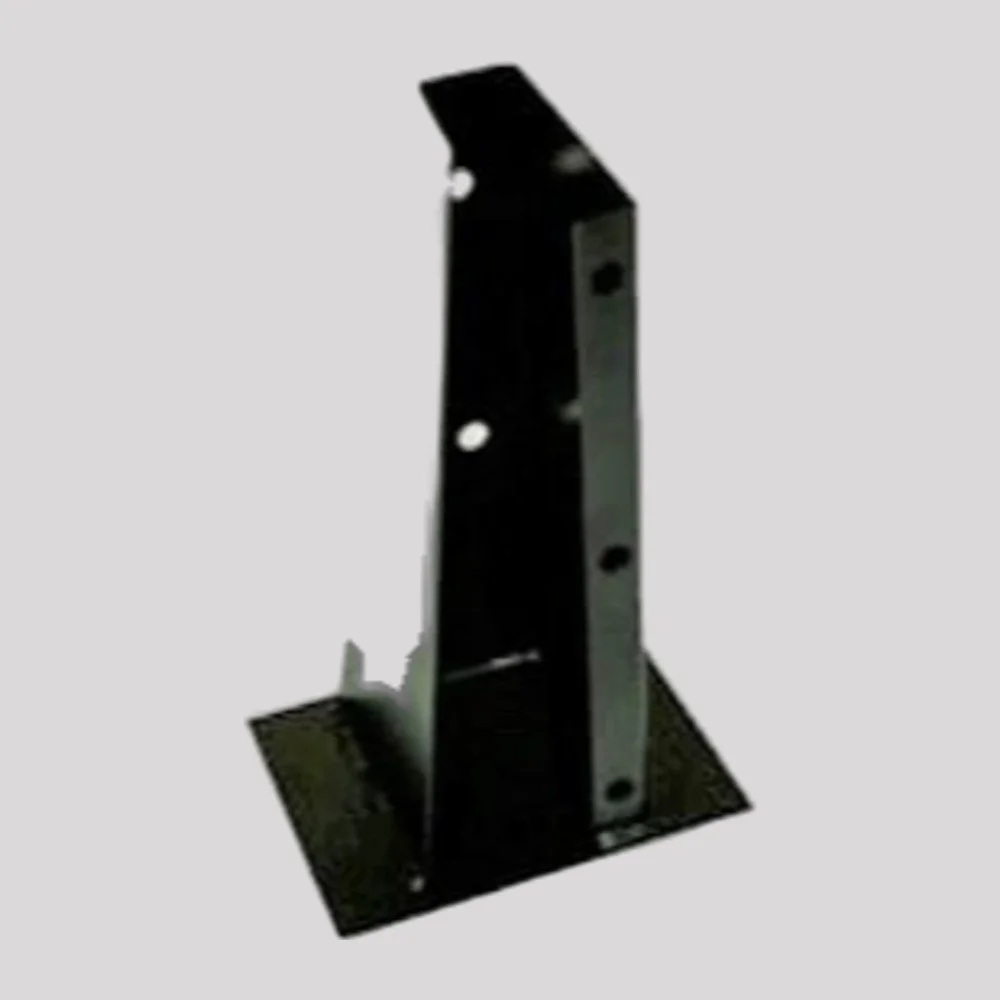 Series SWB Rear of Fuel Tank Outrigger – Right – DDS Metals
