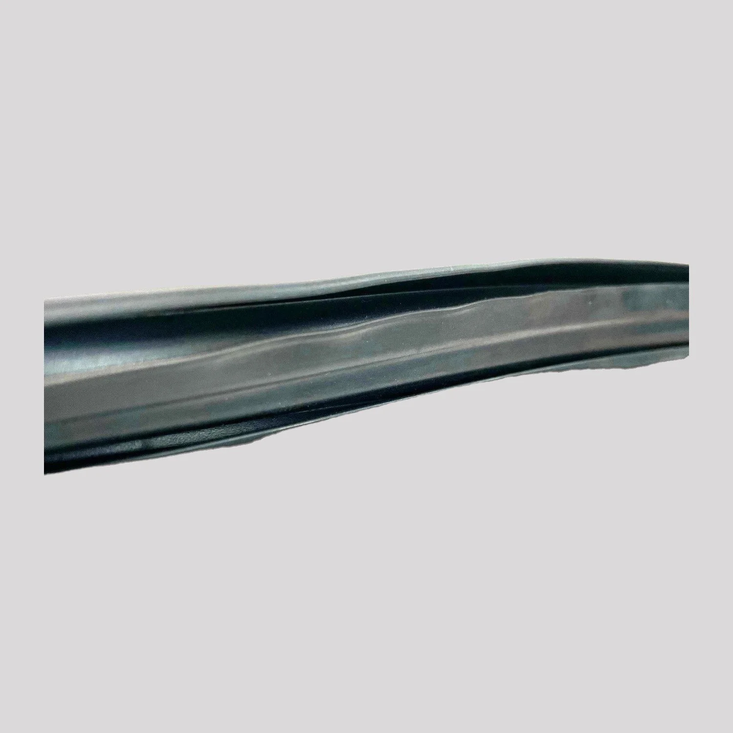 Defender Windscreen Seal Rubber – DDS Metals