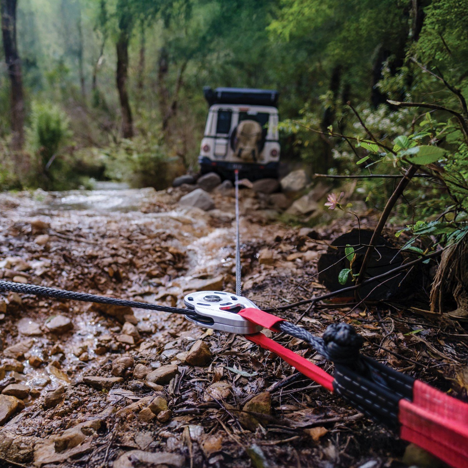 Saber Super Light Snatch Block – in use – Saber Offroad