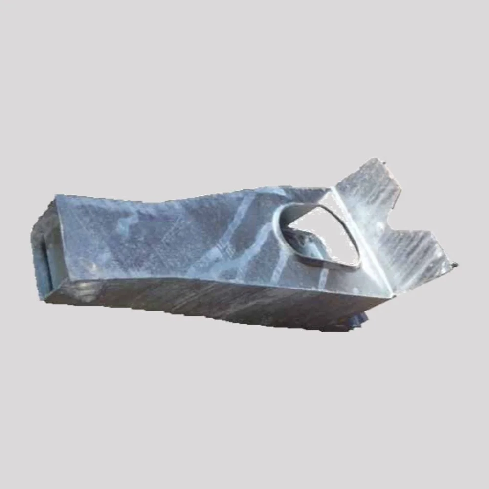 Defender Bulkhead Outrigger – Right, Galvanised – DDS Metals